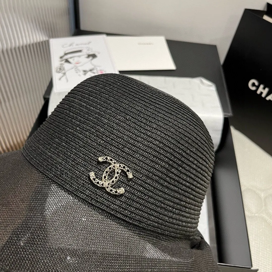 💰140¥ Chanel straw hat, advanced customization, head circumference 57cm.