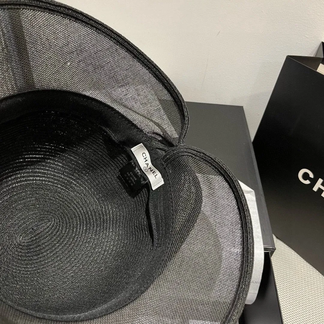 💰140¥ Chanel straw hat, advanced customization, head circumference 57cm.