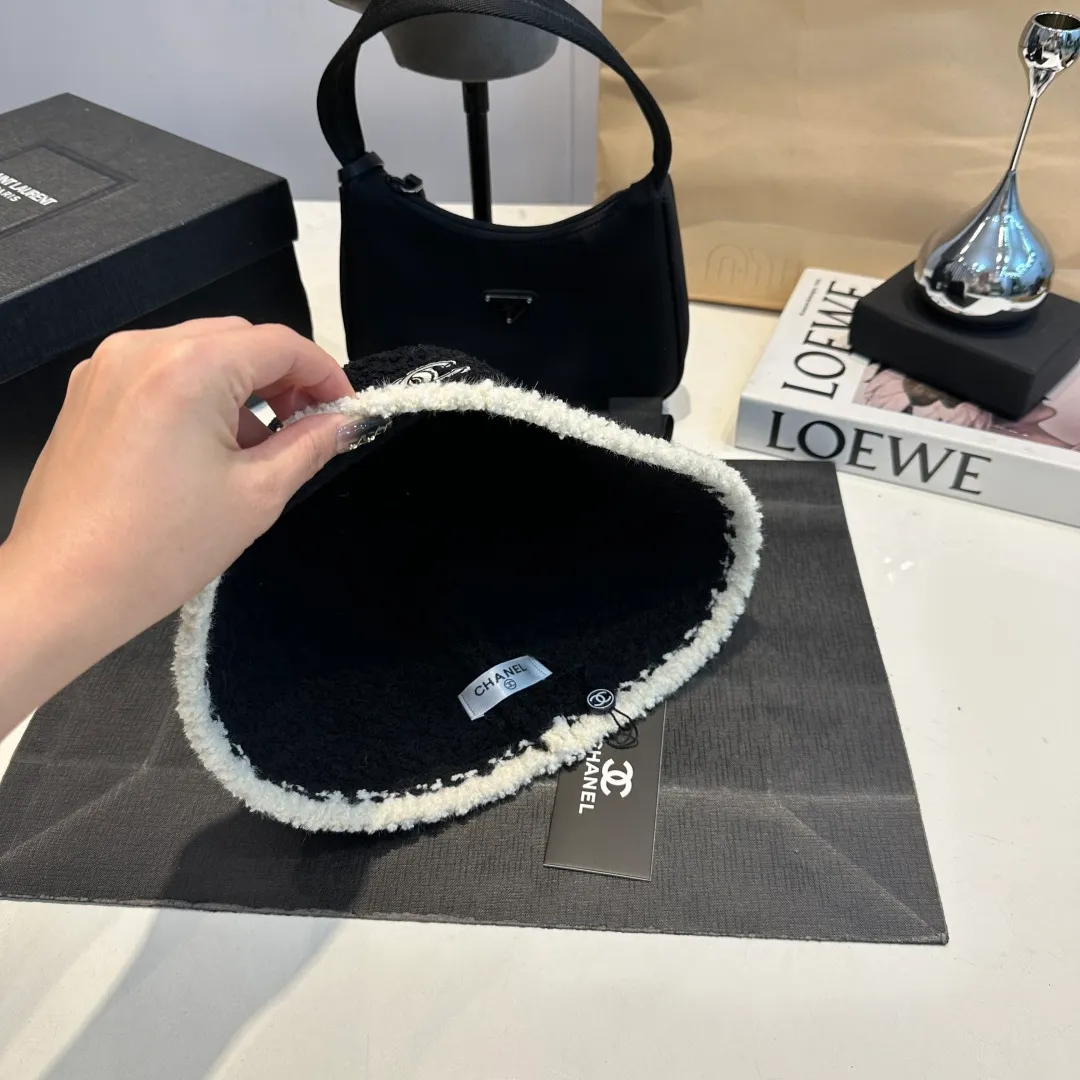 P50 Chanel new bucket hat, head circumference 57cm
