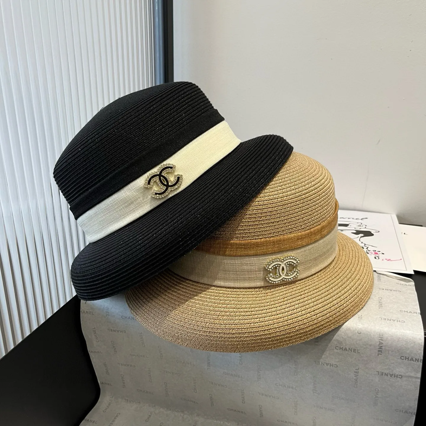 💰160¥ Chanel lantern hat, made of PP straw, celebrity style, head circumference 57cm