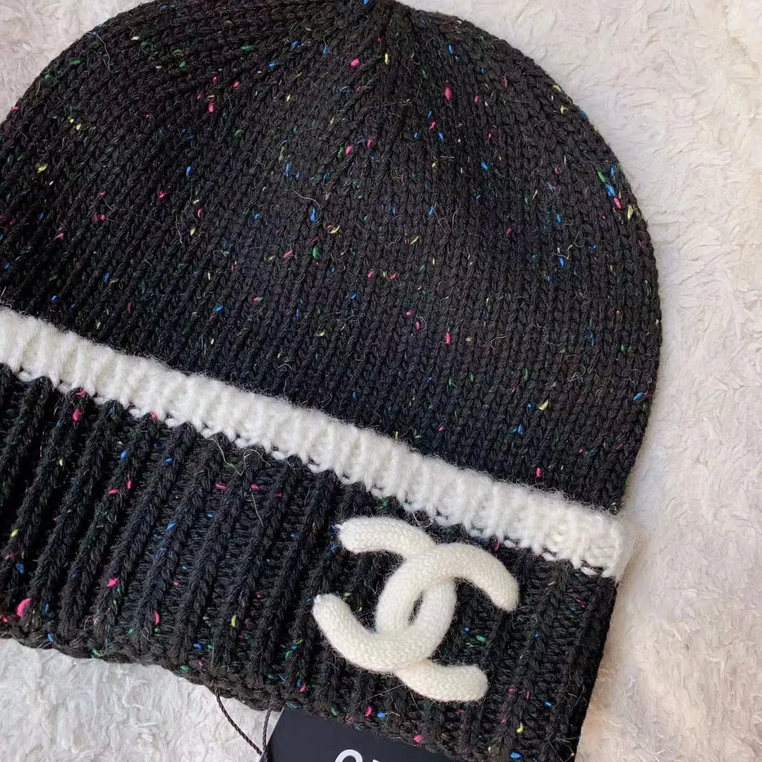 🉐️70💛 Comes with dust bag [CHANEL Chanel] 2023 autumn and winter new hot style small shampoo dot knitted woolen hat, popular for men and women, super easy to match when going out!