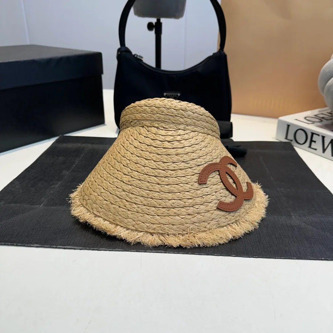 P46 Chanel new straw hat, empty top sun hat