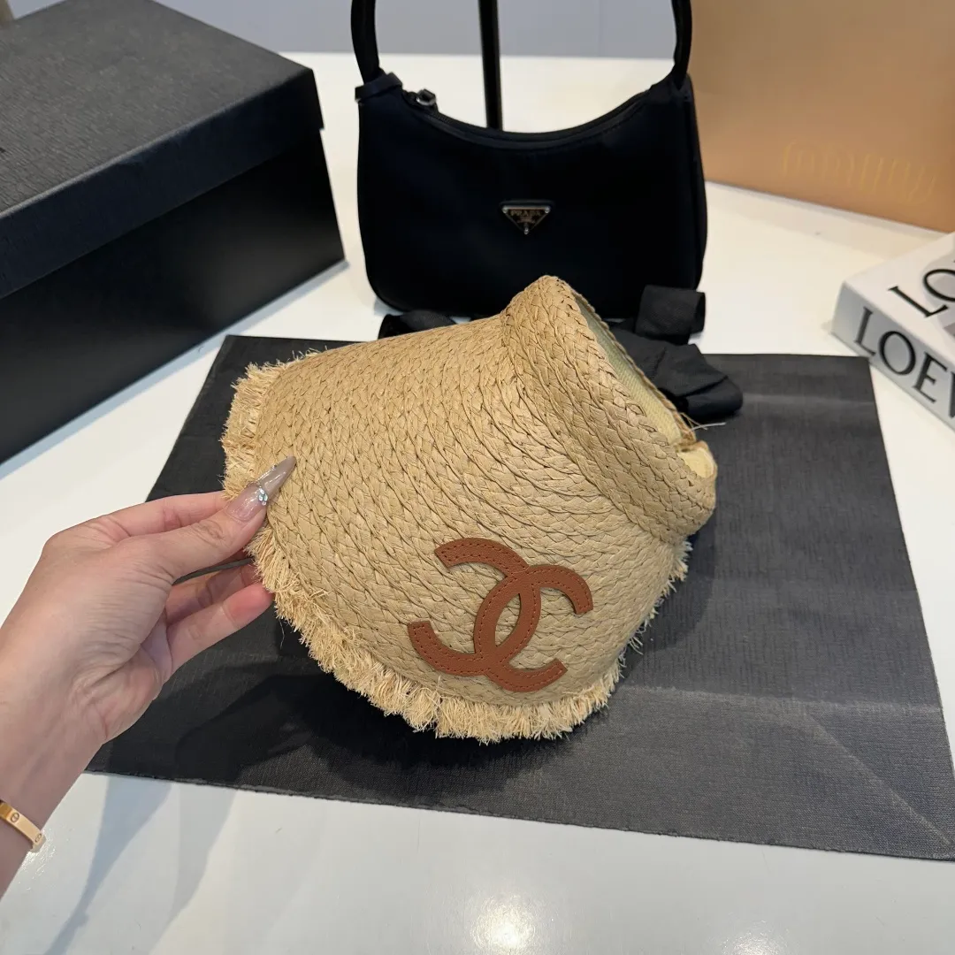 P46 Chanel new straw hat, empty top sun hat