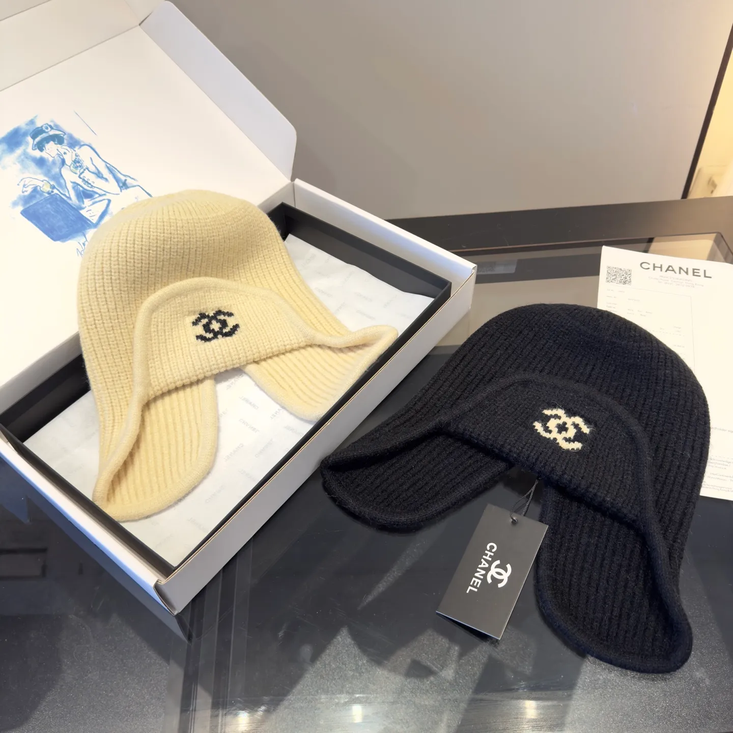 💰60¥ Chanel knitted beanie, ear protection hat