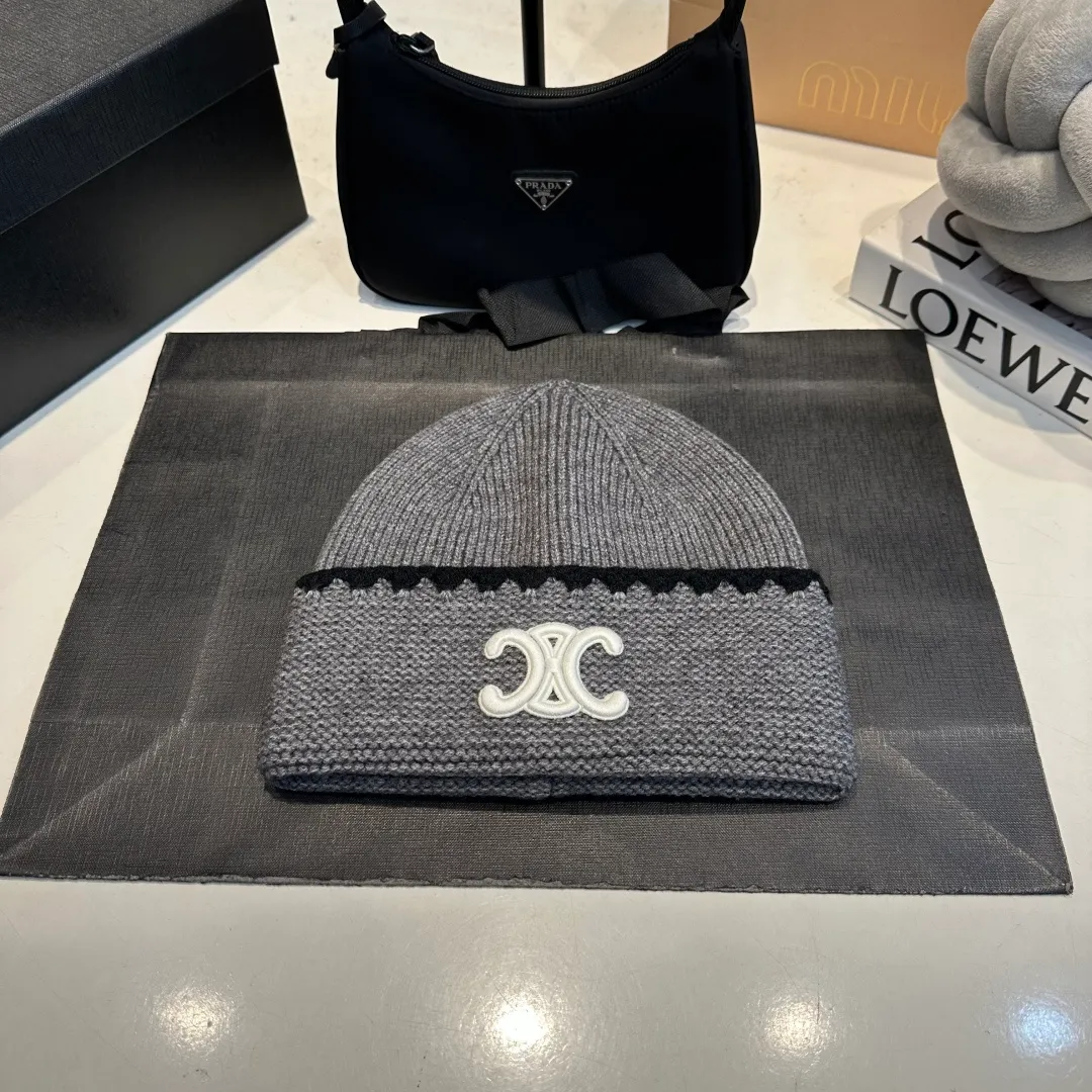 P50 Cha.nel Chanel knitted beanie