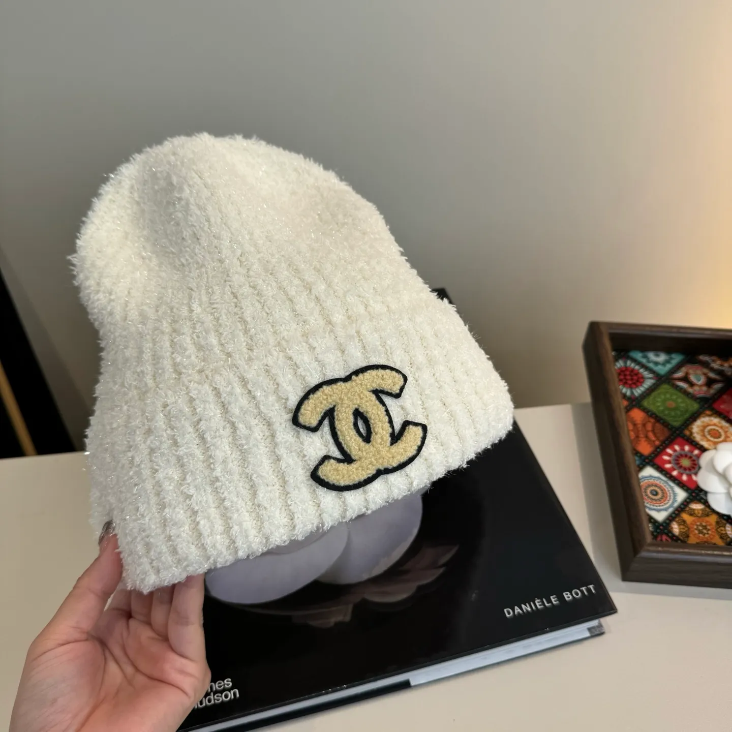 💰80¥ Chanel knitted beanie