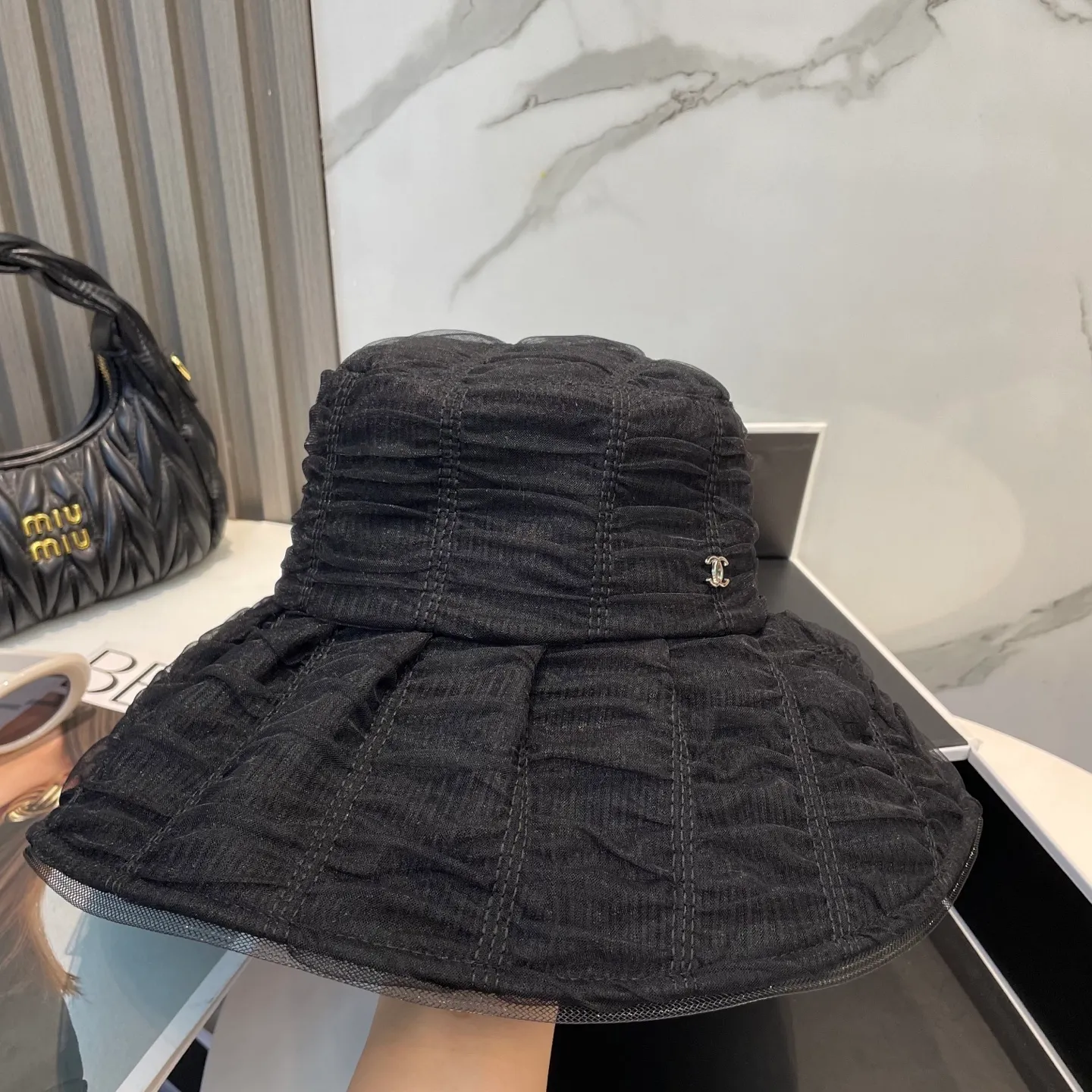 P80 Chanel Chanel large brim sun protection fisherman hat, summer UV protection seaside vacation beach sun hat sun protection sun hat simple internet celebrity style, head circumference 57cm