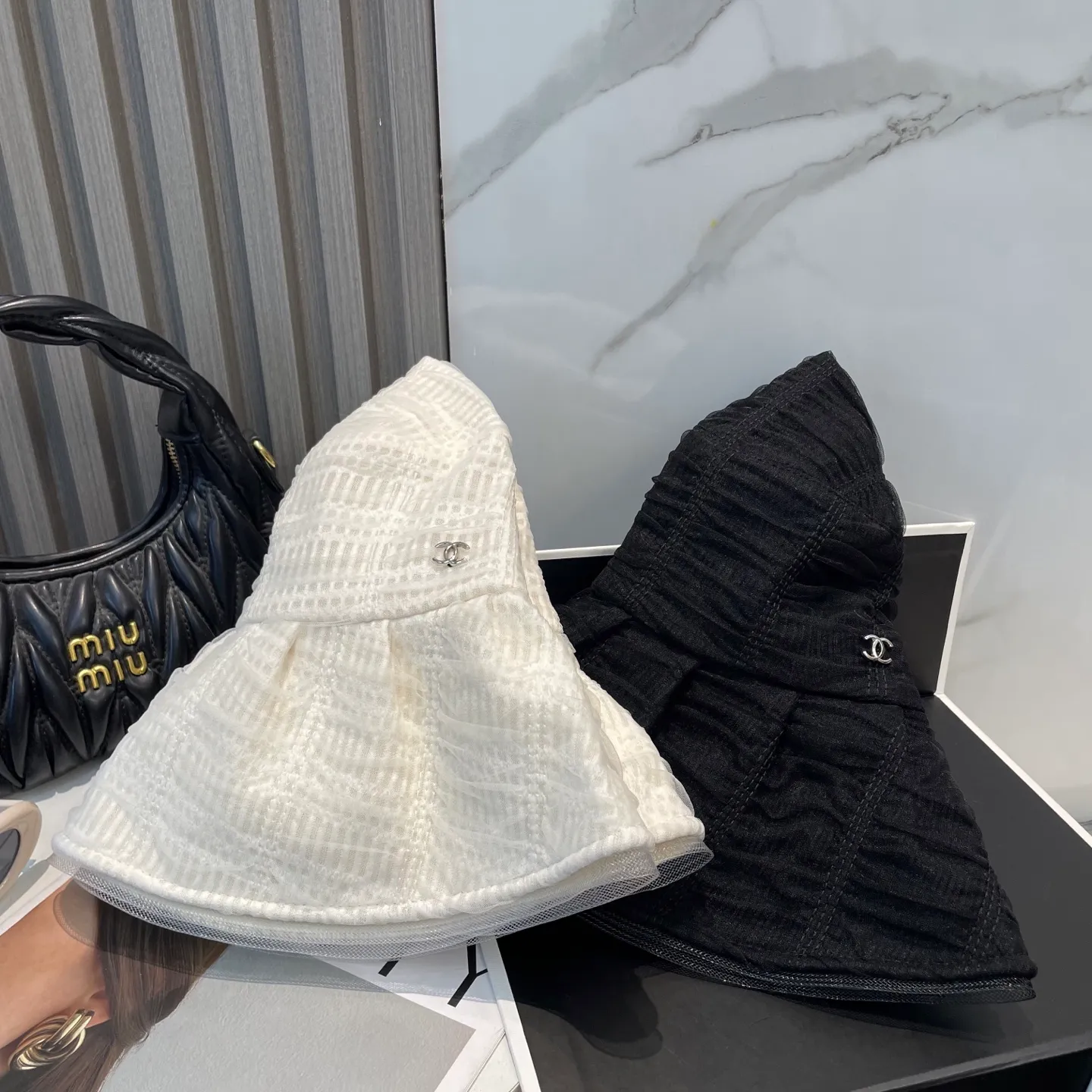 P80 Chanel Chanel large brim sun protection fisherman hat, summer UV protection seaside vacation beach sun hat sun protection sun hat simple internet celebrity style, head circumference 57cm