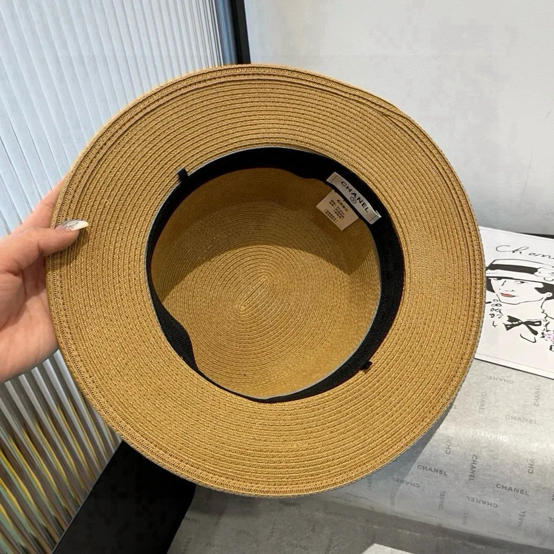 💰160¥ Chanel new flat top hat, Taiwan PP straw, head circumference 57cm