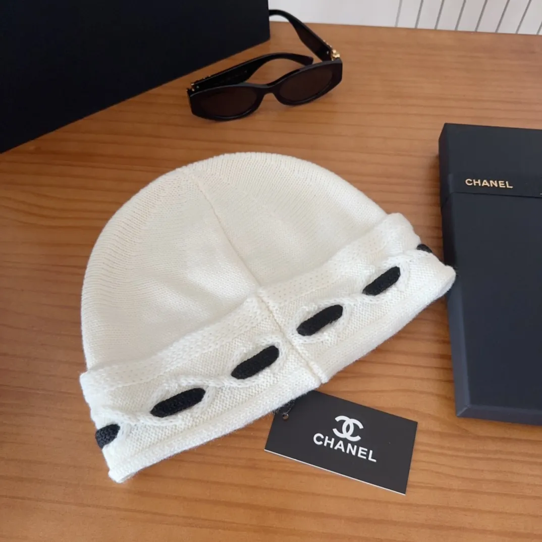 💰70 Chanel official website releases CHANEL small and popular knitted hat! Xiaohongshu’s new product is released, it’s so 🉑️, high-elastic fabric, classic colors, same style for men and women.