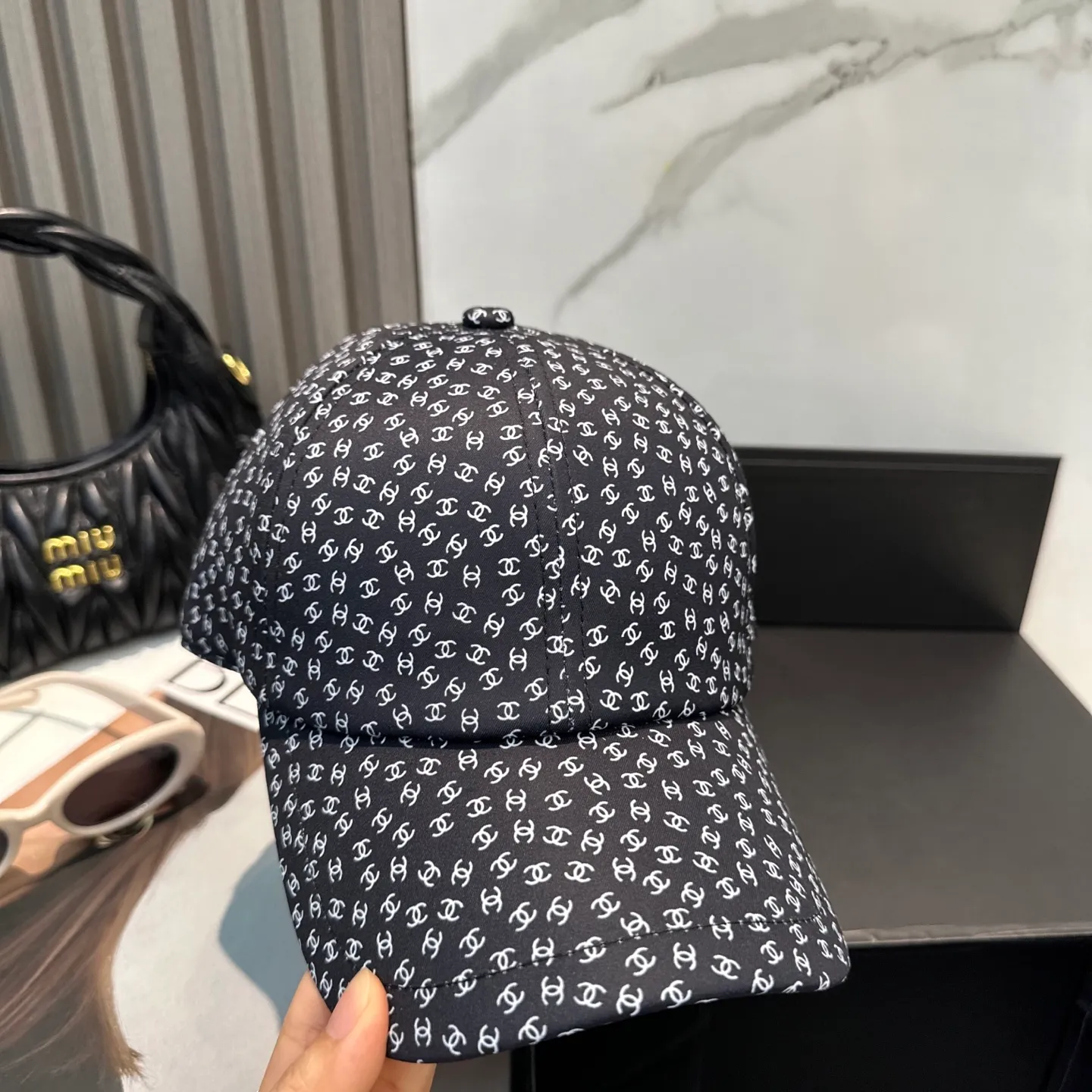 P66 CHANEL】New jacquard logo bucket hat 🧢New model shipped, big brand style is super easy to match, hurry up and get it
