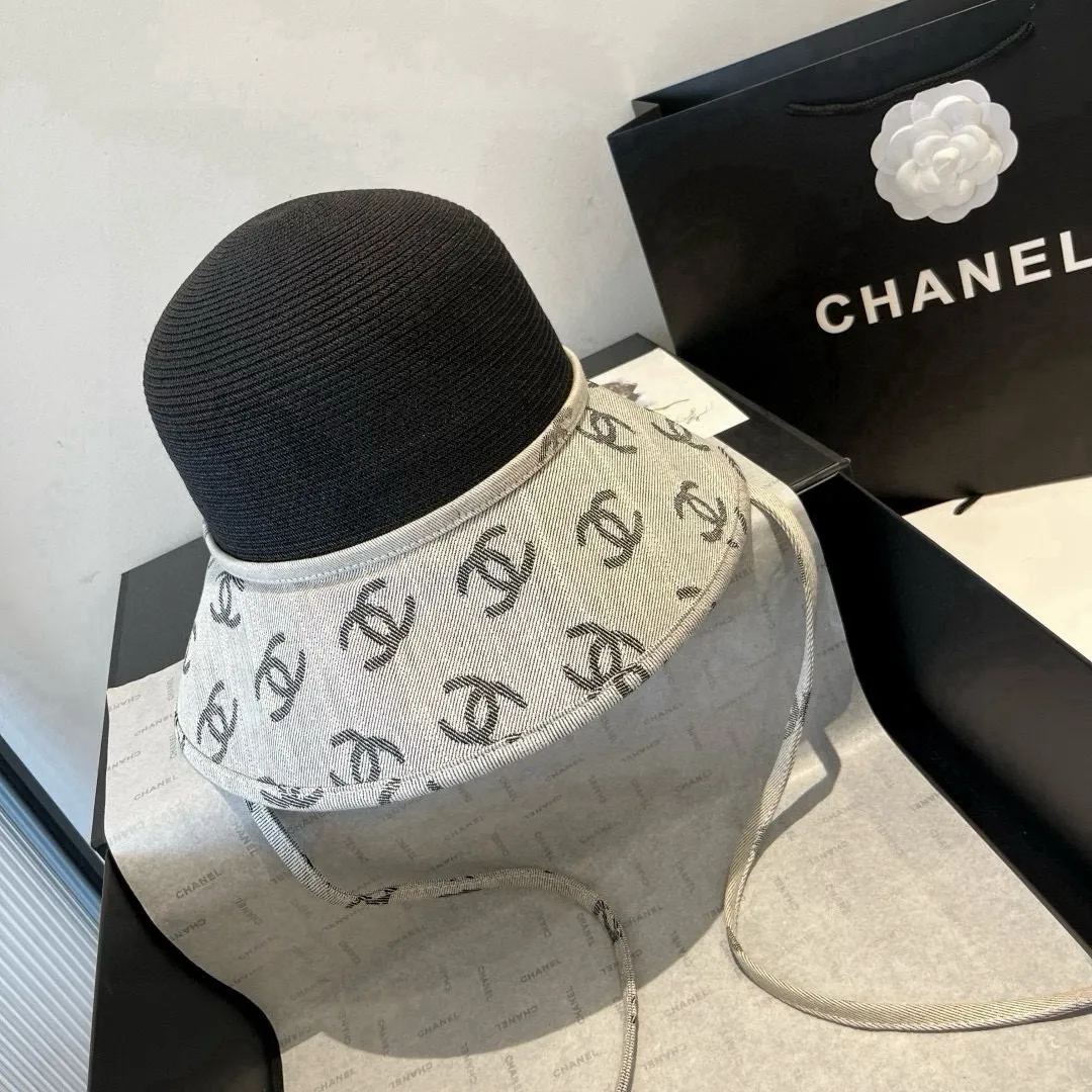 💰140¥ Chanel straw hat, advanced customization, head circumference 57cm.