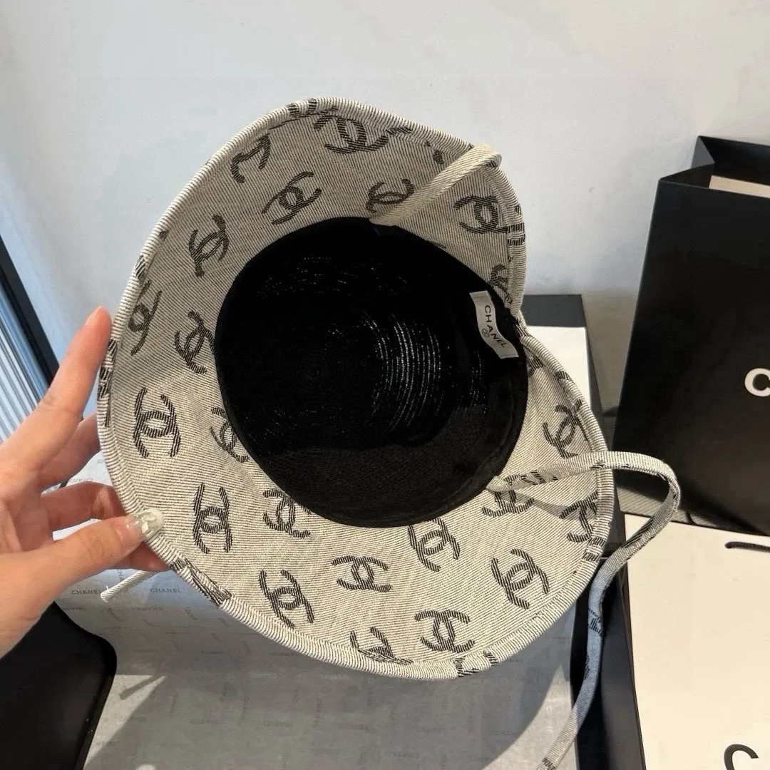 💰140¥ Chanel straw hat, advanced customization, head circumference 57cm.