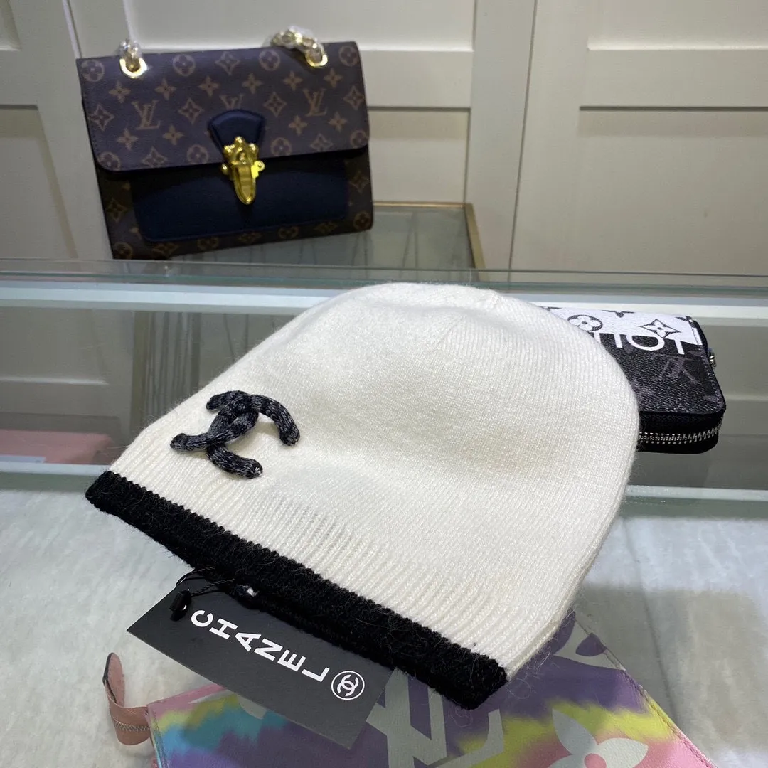 P60 comes with dust bag🌺【CHANEL】Official website classic style, 70% wool, 30% rabbit fur knitted hat! Xiaohongshu, recommended by major internet celebrities! Thicker and warmer, fashionable and popular🌸First-class texture, the best brand for keeping warm in autumn and winter, order now, limited quantity available