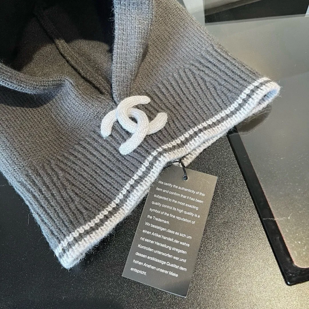 💰70¥ Chanel pullover woolen hat, dual-purpose hat and scarf, very cost-effective