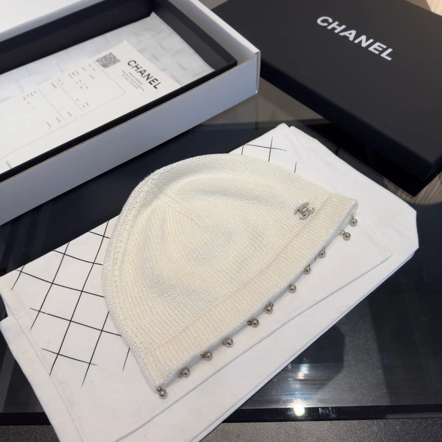 💰110¥ Chanel new knitted bucket hat, head circumference 57cm