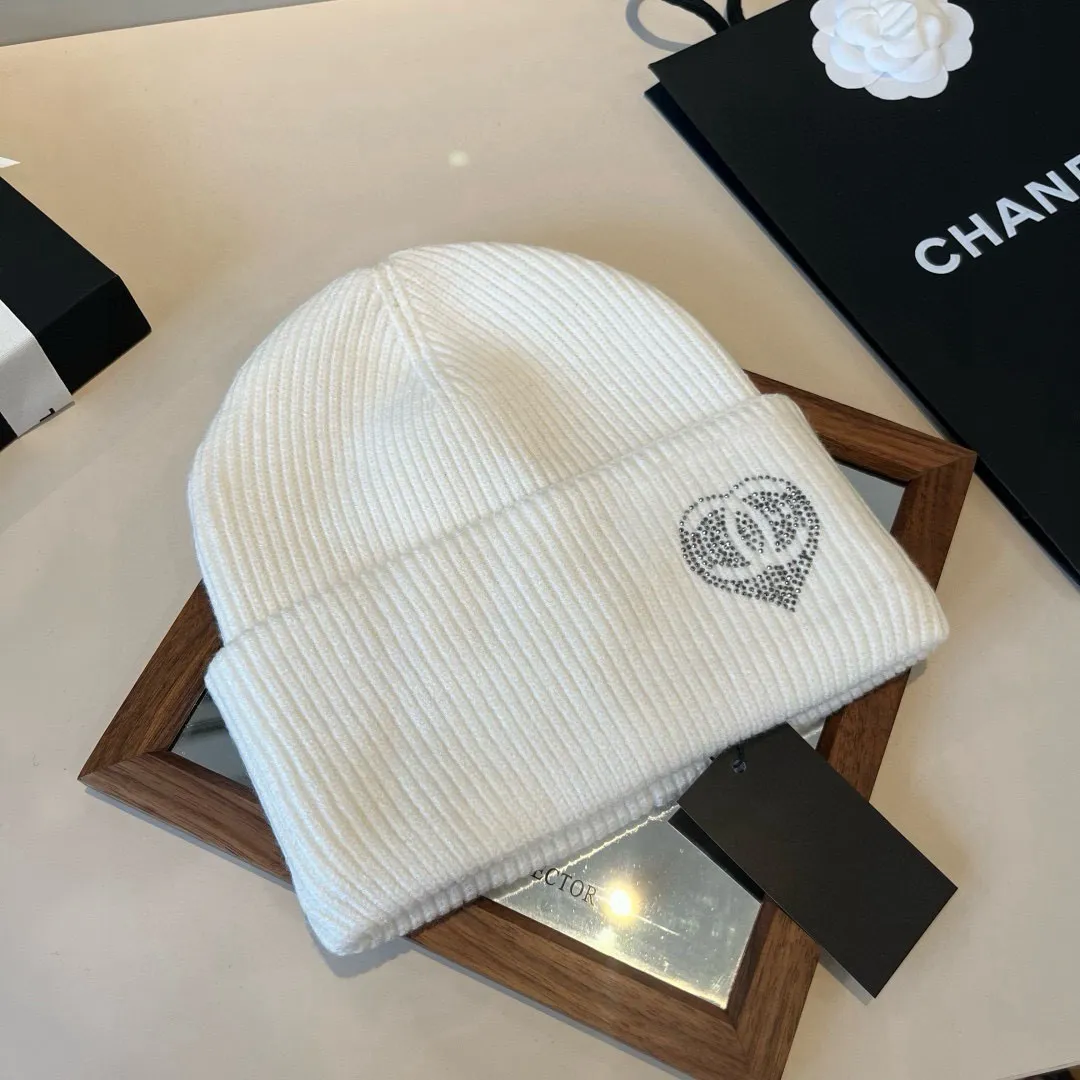 💰70¥ Chanel knitted beanie