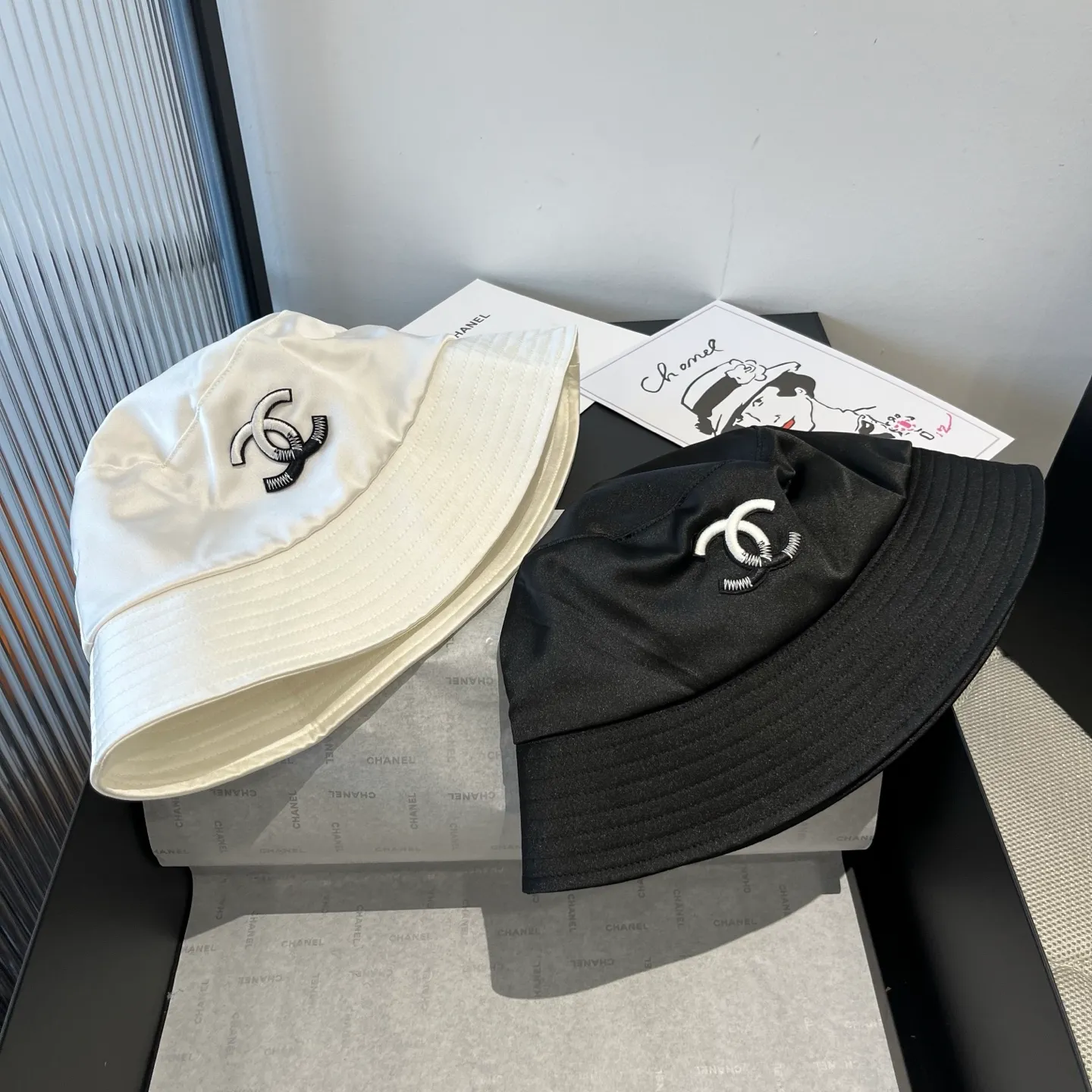 💰110¥ Chanel new satin bucket hat, embroidered double C logo, head circumference 57cm