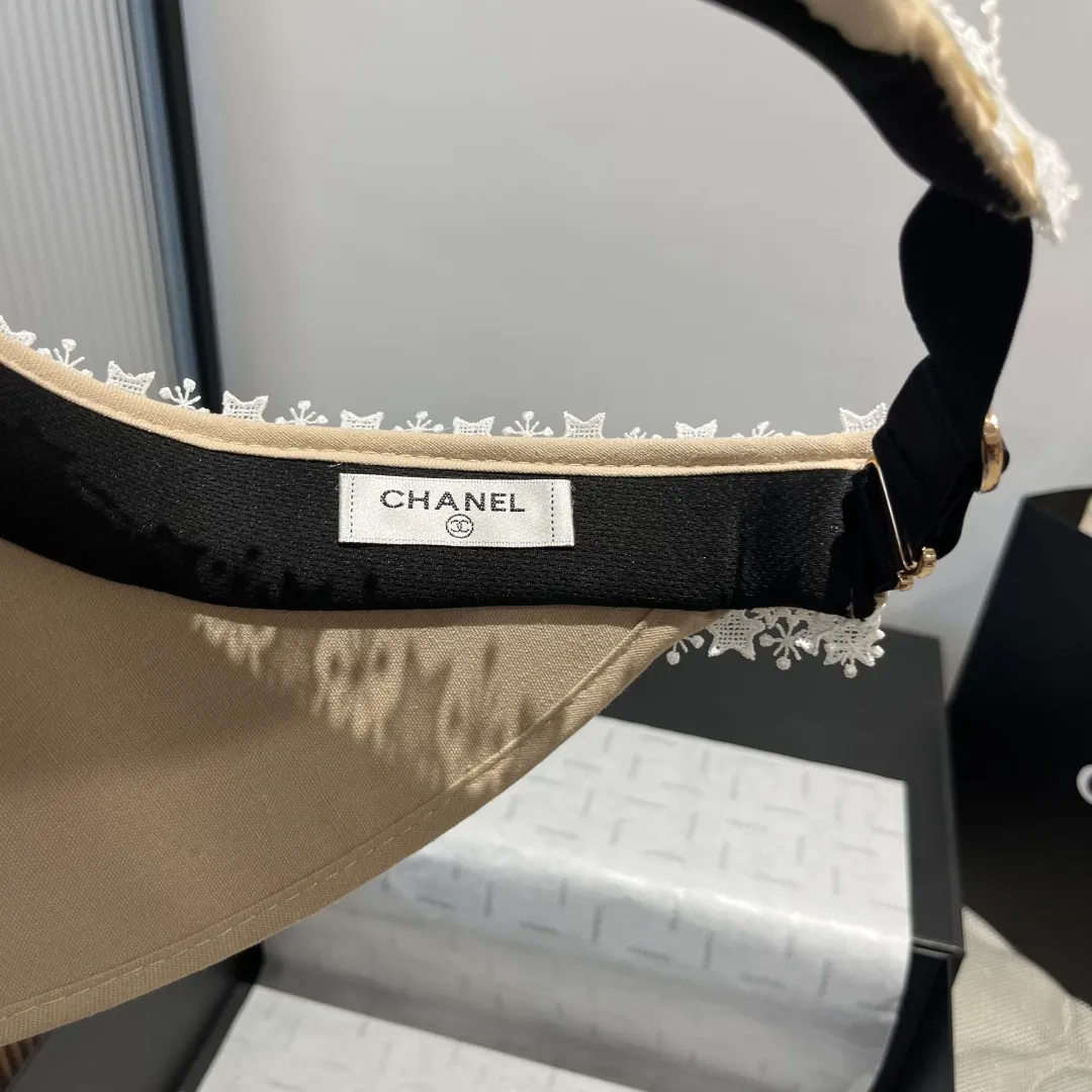 💰140¥ Chanel empty top sun hat