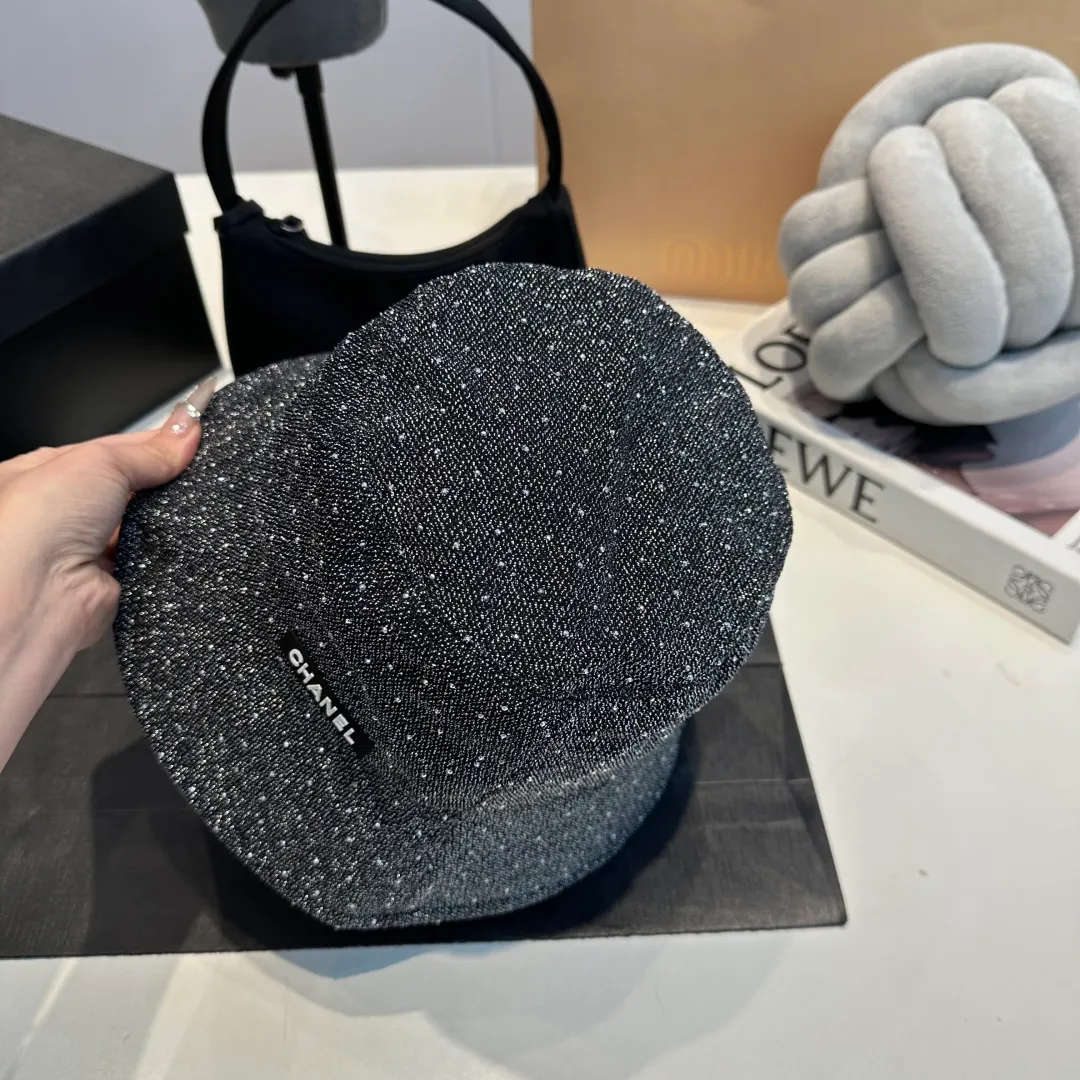 P60 Chanel large brim bucket hat, canvas hat, simple internet celebrity style, head circumference 57cm