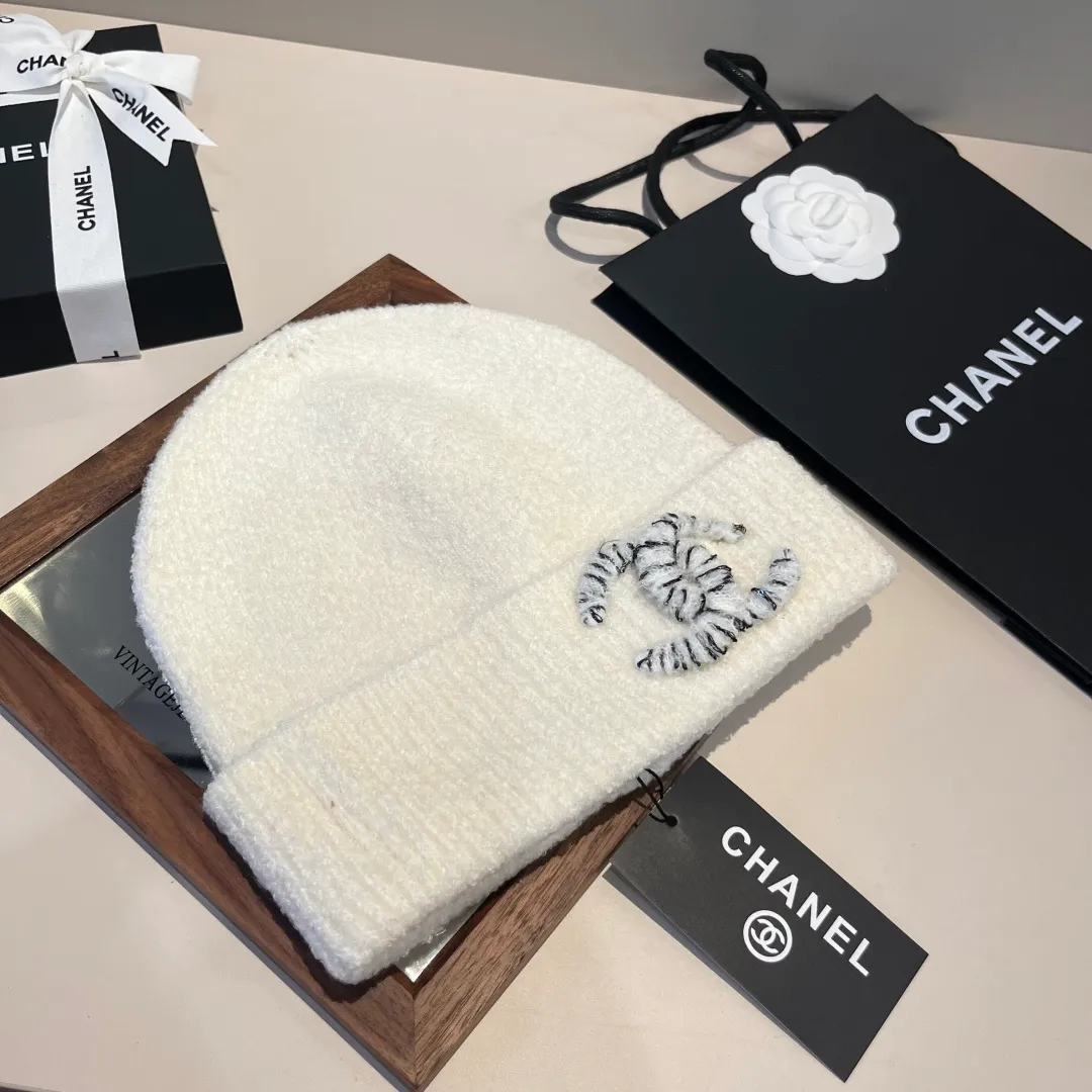 💰90¥ Chanel knitted beanie