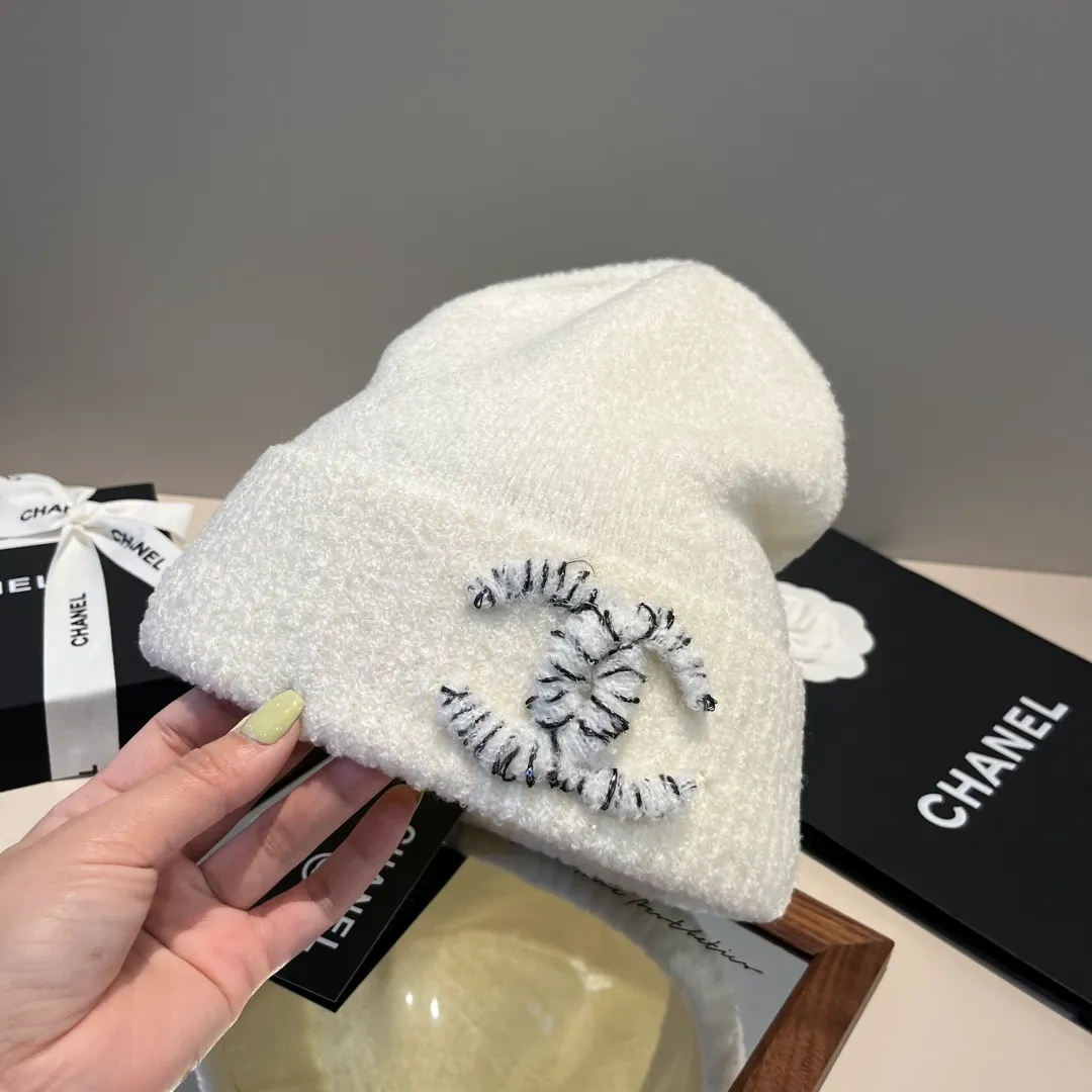 💰90¥ Chanel knitted beanie