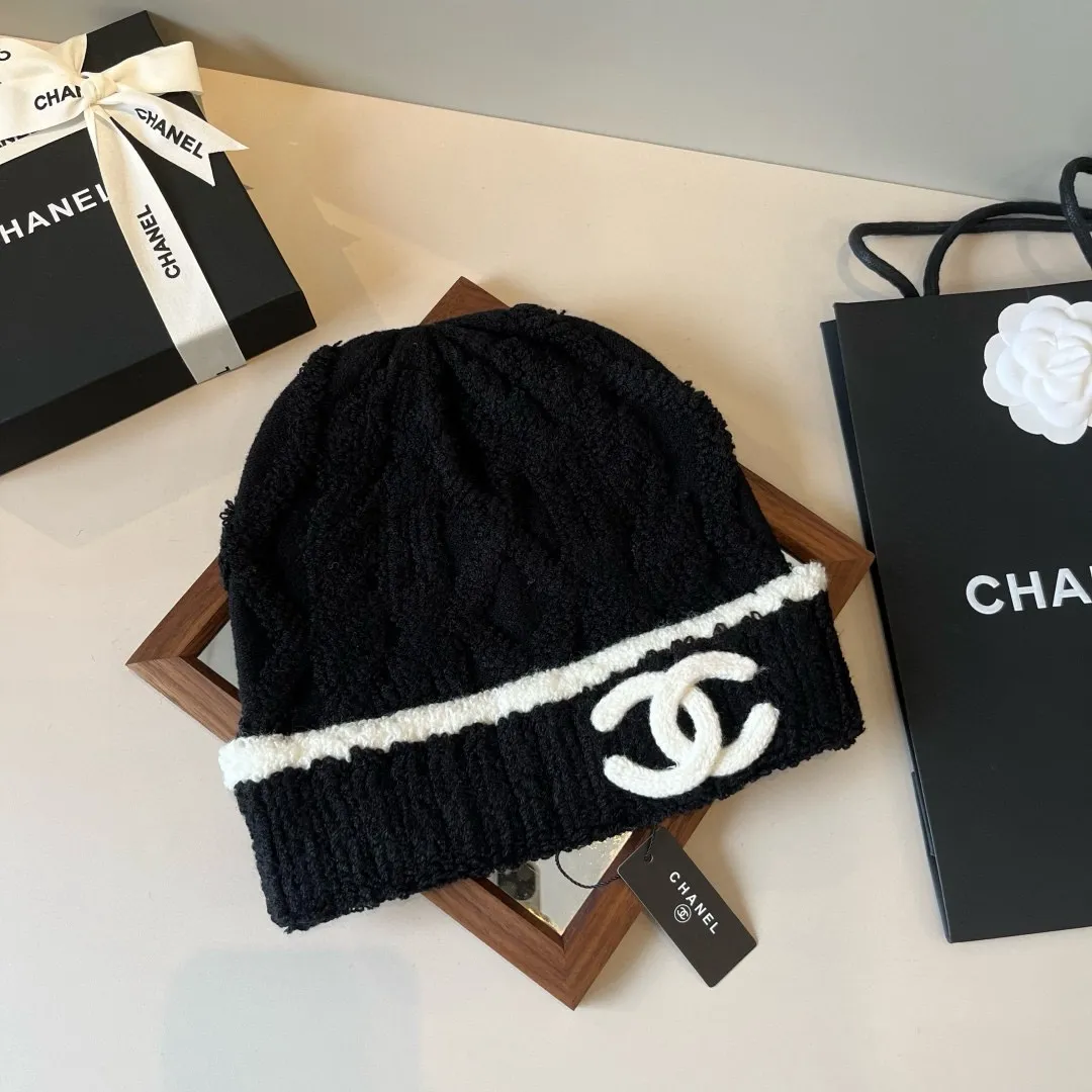 💰70¥ Chanel knitted beanie