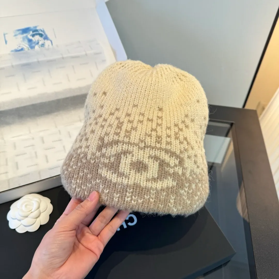 💰80¥ Chanel new style wool hat