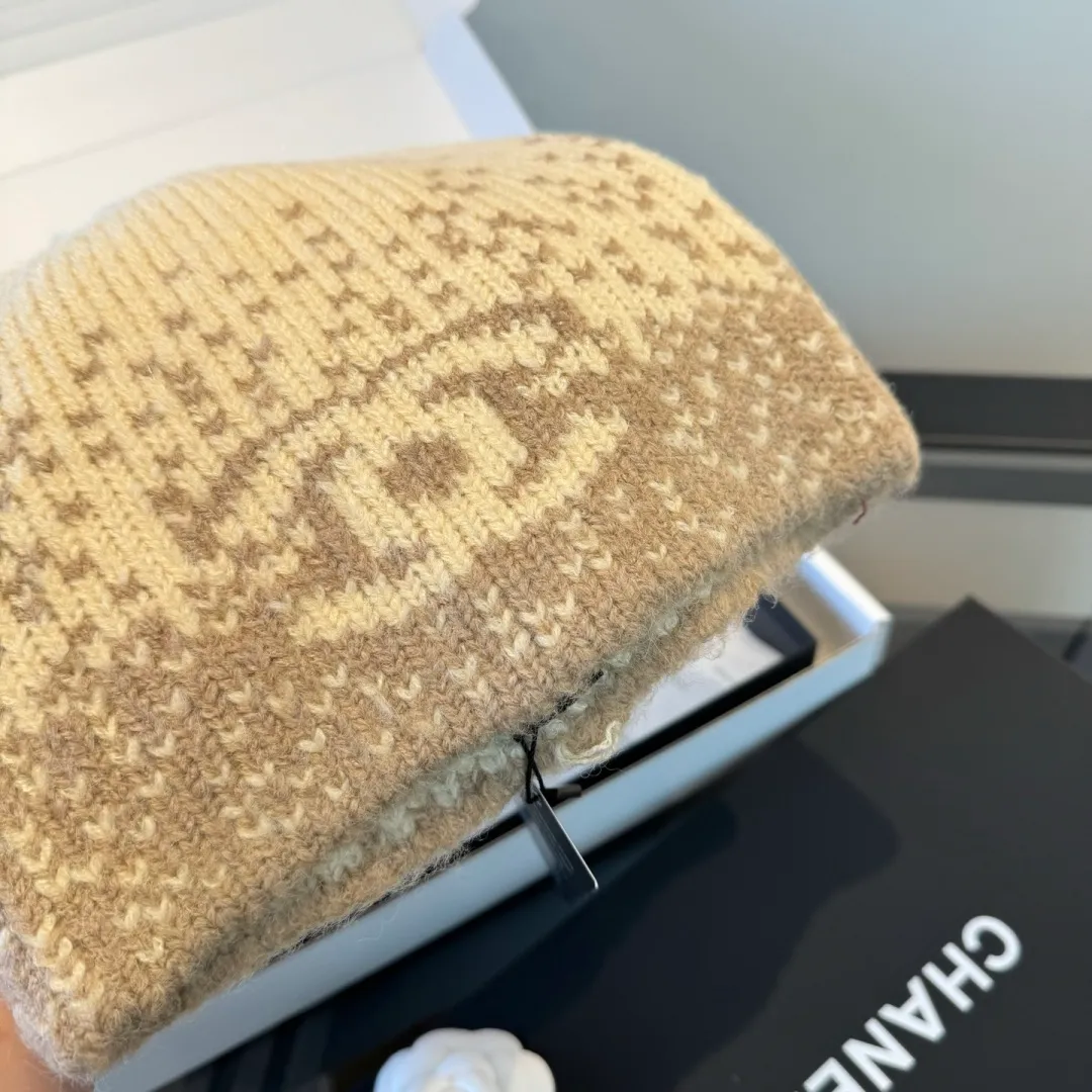 💰80¥ Chanel new style wool hat