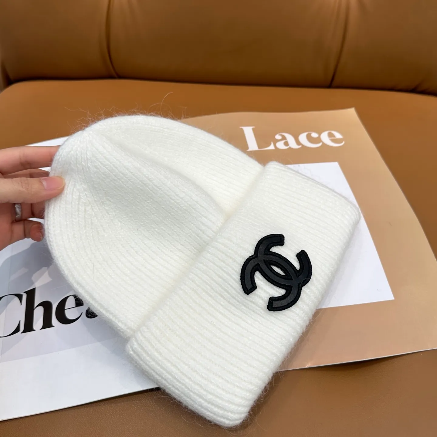 P60 CHANEL small and popular knitted hat! Xiaohongshu’s new product is released, it’s so 🉑️, high-elastic fabric, classic colors, same style for men and women.