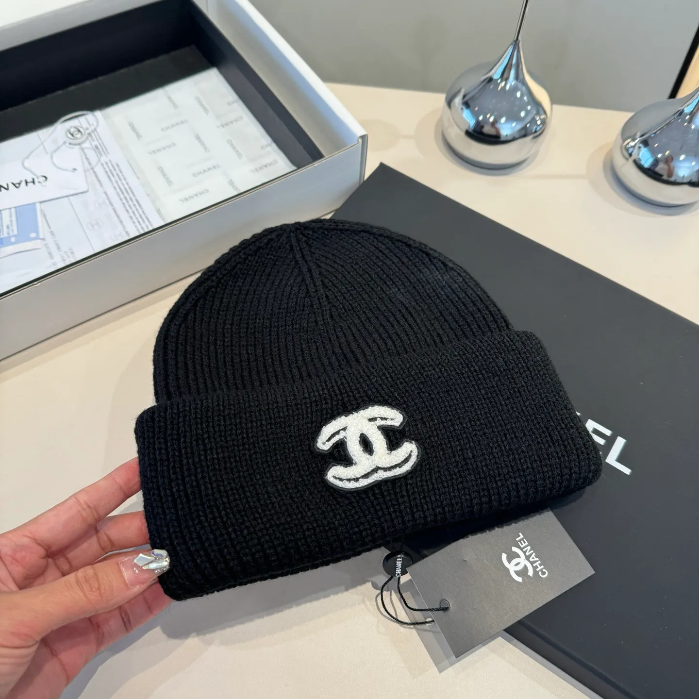 💰80¥ Chanel knitted beanie