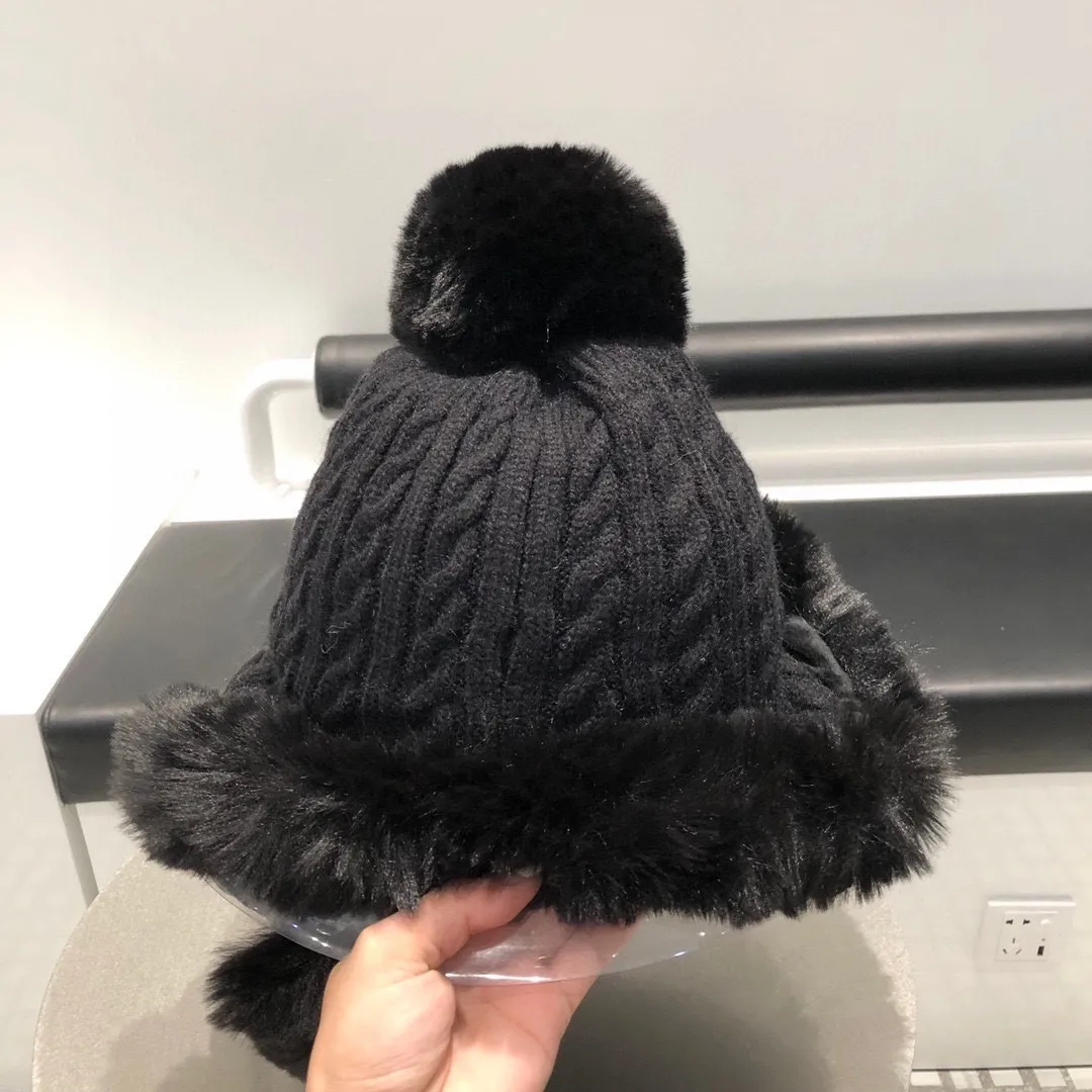 P160 Chanel Chanel's new snow hat Lei Feng hat is coming, customer order version, small fragrance embroidery, a must-have snow wool hat in autumn and winter