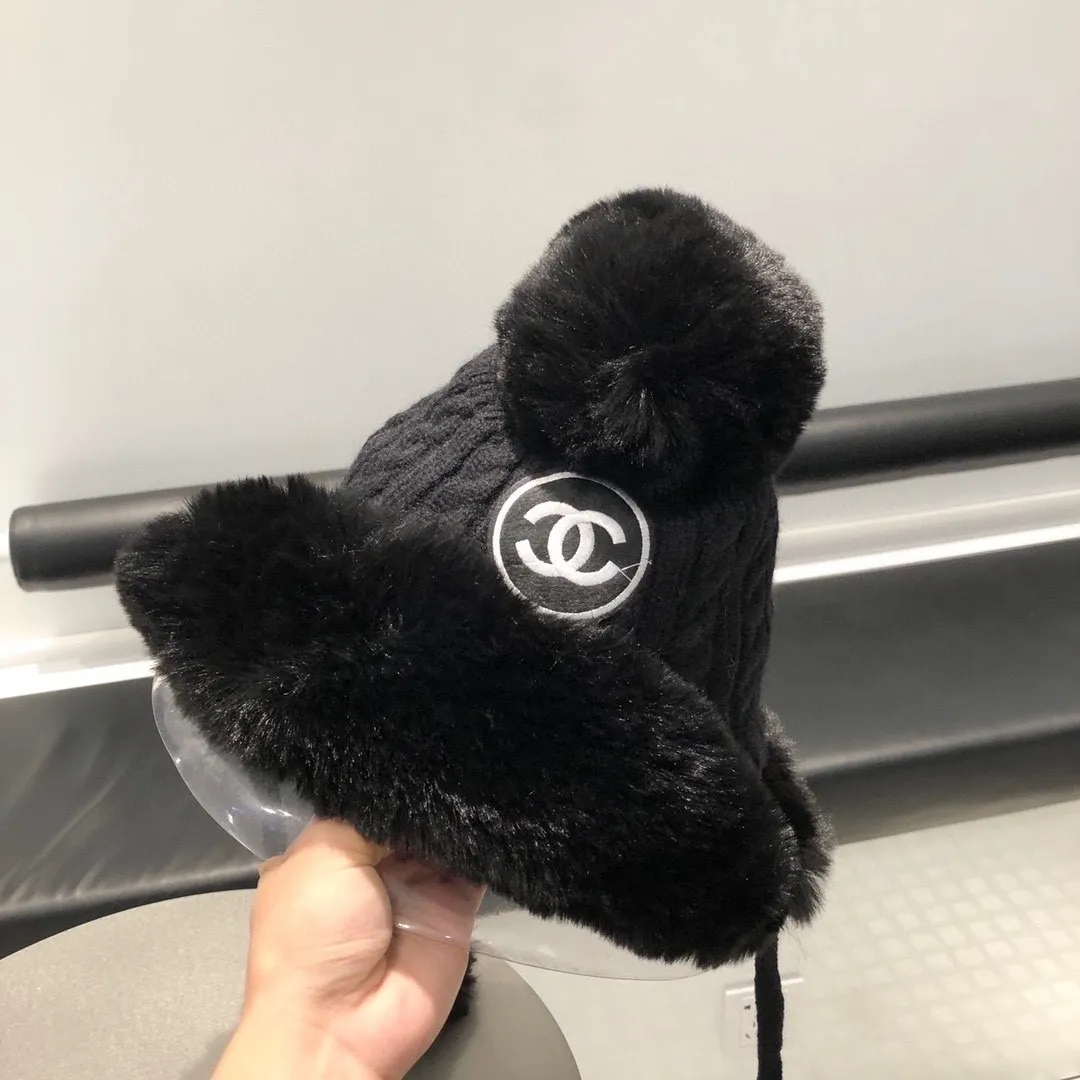 P160 Chanel Chanel's new snow hat Lei Feng hat is coming, customer order version, small fragrance embroidery, a must-have snow wool hat in autumn and winter