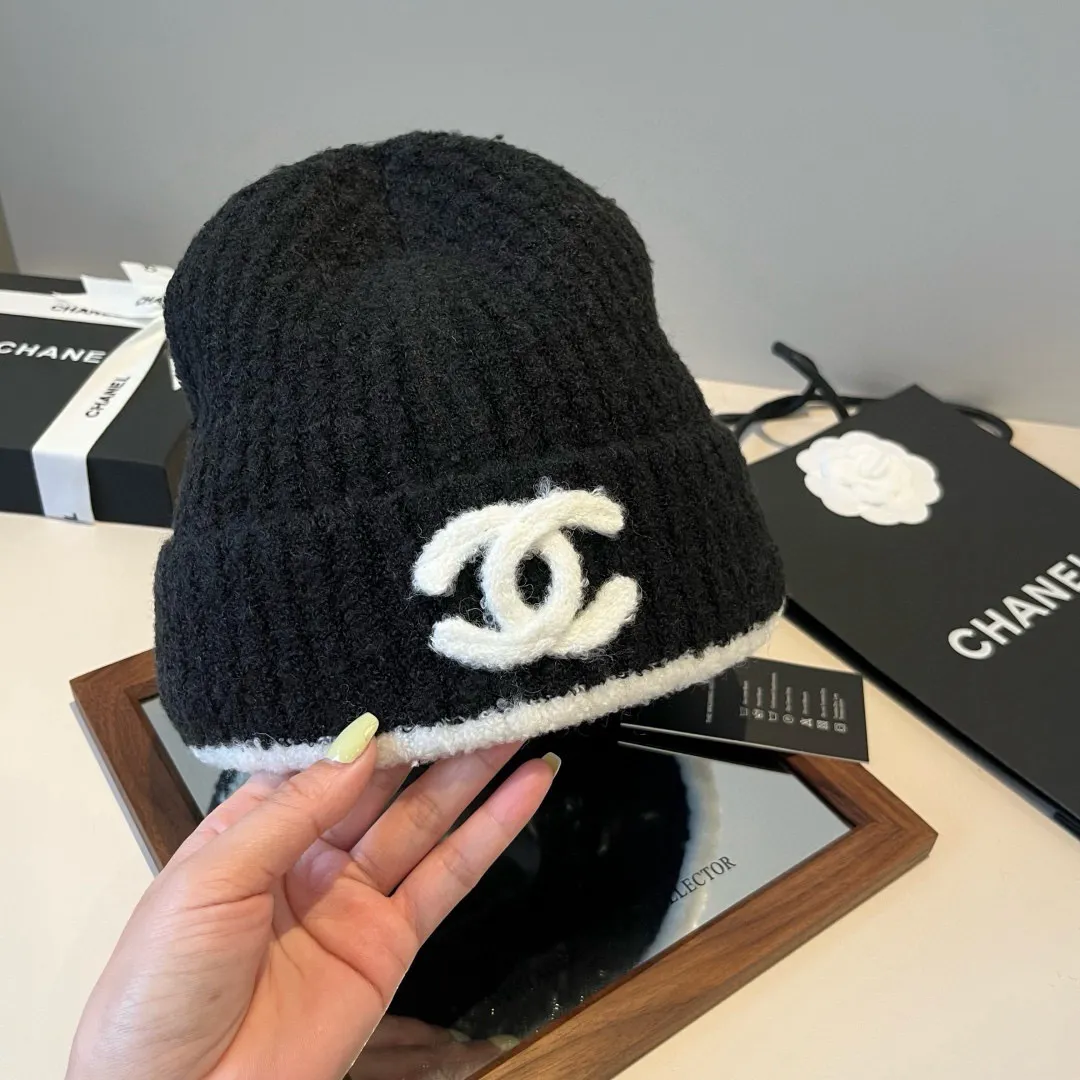 💰70¥ Chanel knitted beanie