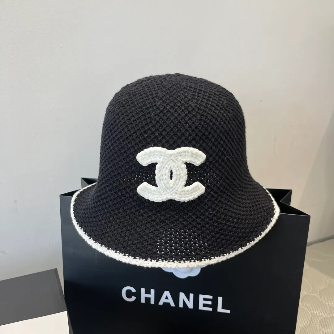 💰100¥ Chanel new bucket hat, head circumference 57cm
