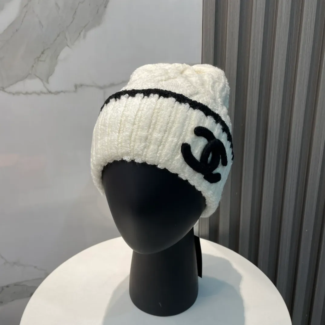 P76 Chanel official website quality Chanel autumn and winter woolen hat recommended by Internet celebrity fashion bloggers, Xiaohongshu's popular style, super soft and comfortable knitted hat with excellent elasticity!