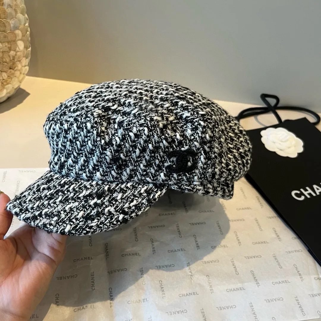 💰120¥ Chanel new duck bill painter's hat, head circumference 57cm
