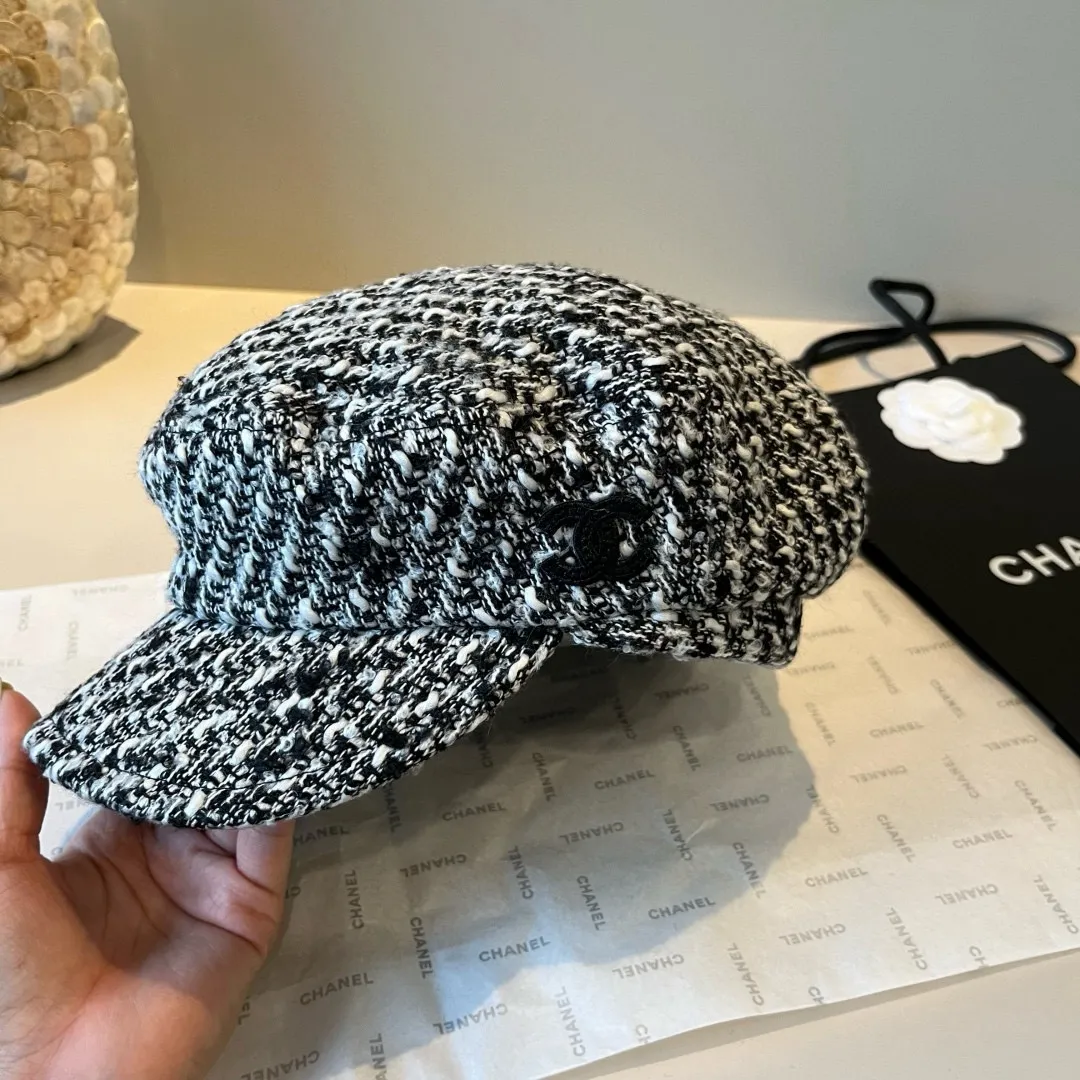 💰120¥ Chanel new duck bill painter's hat, head circumference 57cm