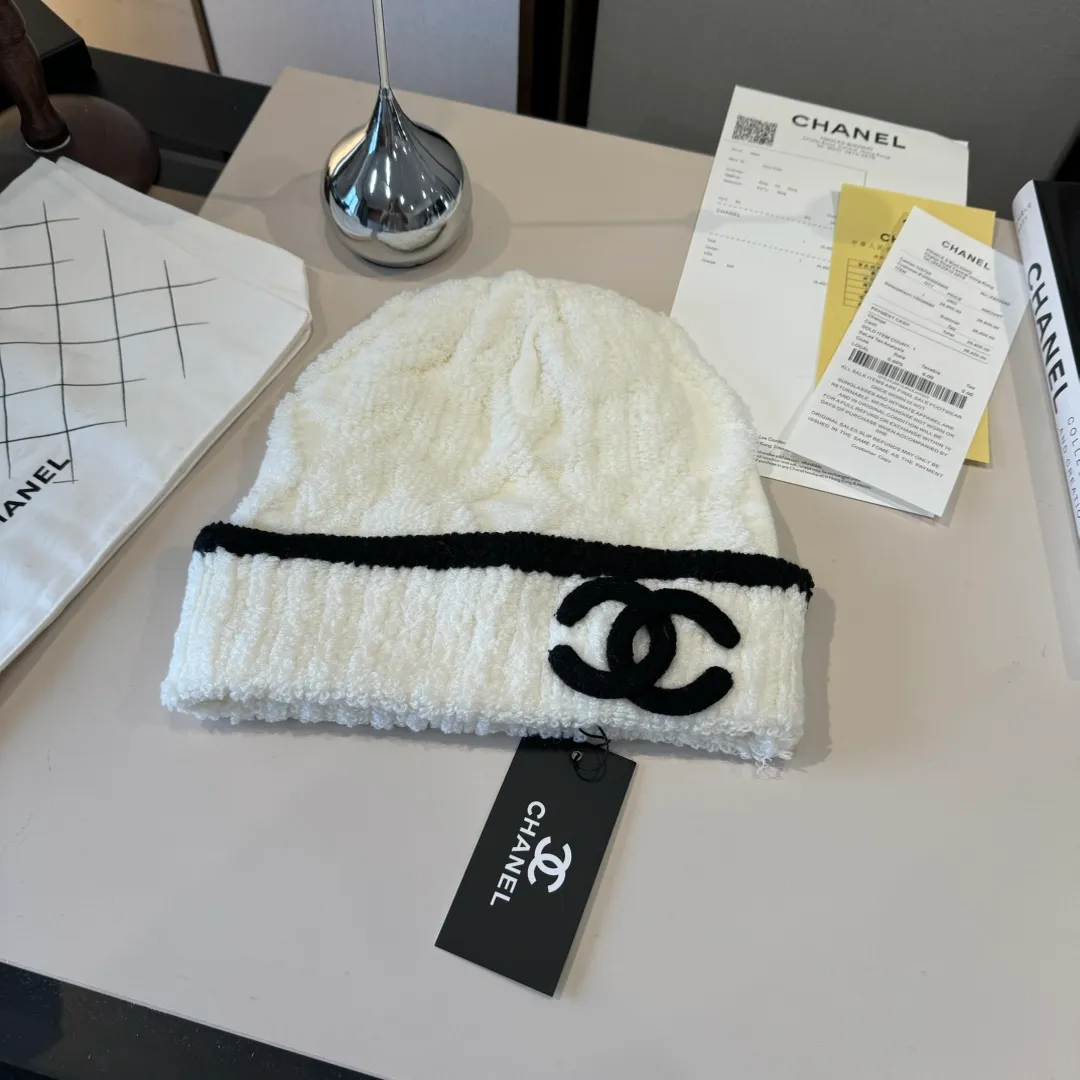 💰70¥ Chanel knitted beanie