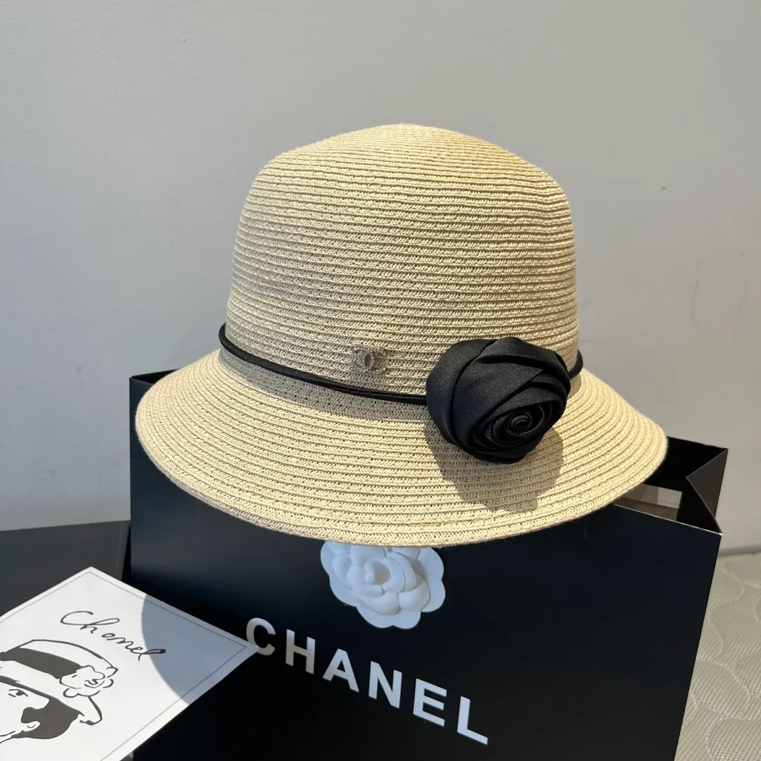 💰140¥ Chanel new top hat, original small basin hat, straw hat, head circumference 57cm