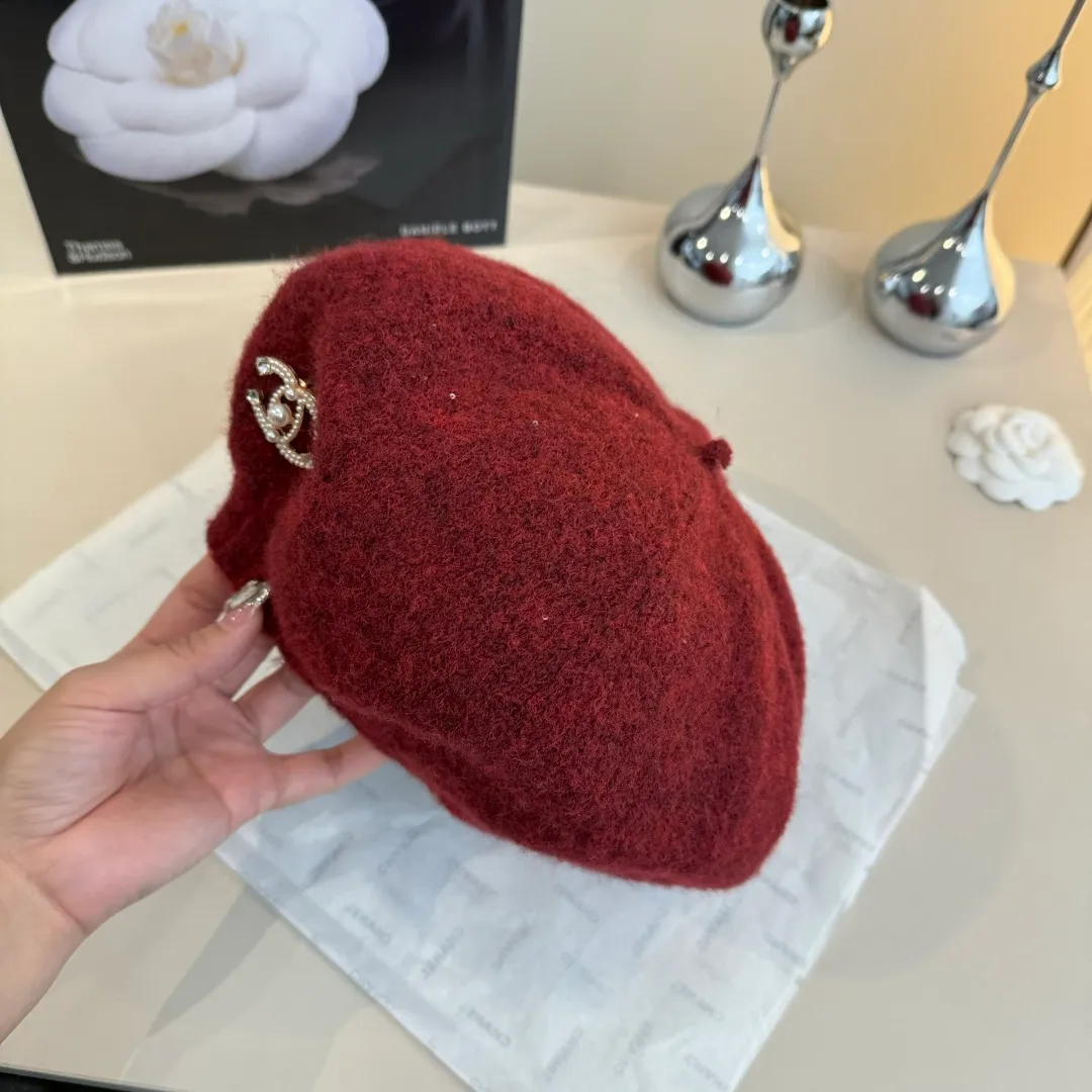 💰100¥ Chanel wool beret, knitted beret, versatile style