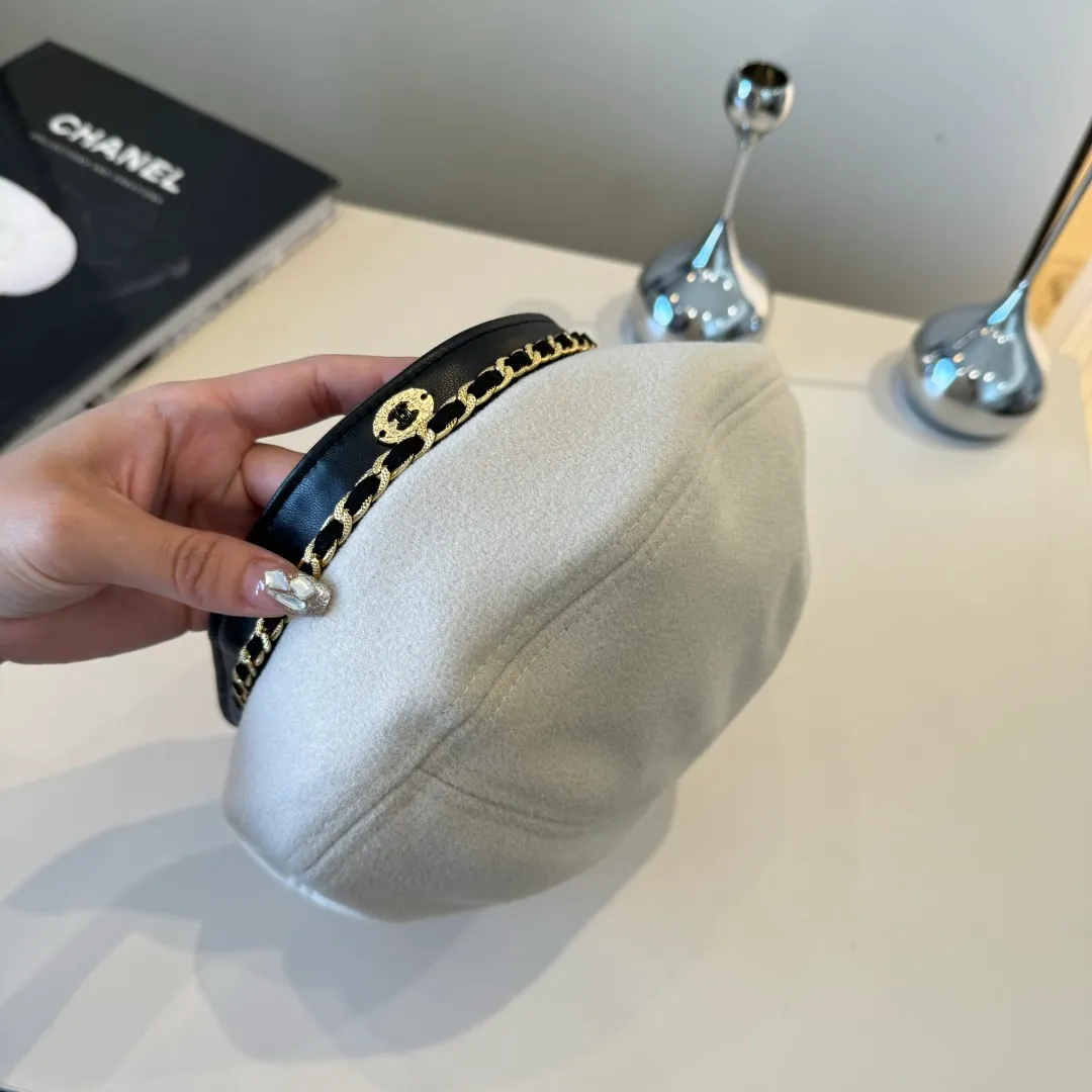💰100¥ Chanel wool beret, small fragrant chain beret, head circumference 57cm