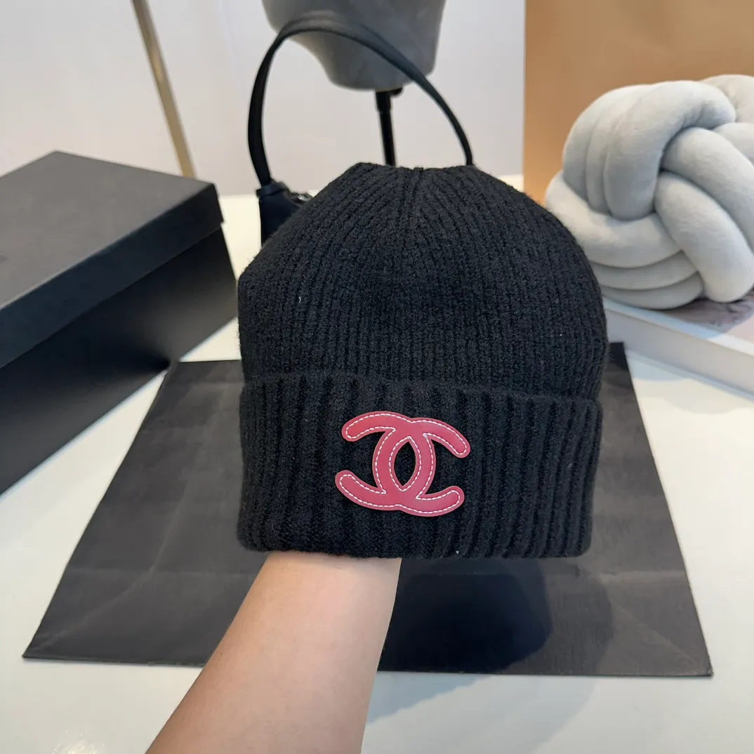 P60 Chanel Chanel new autumn and winter wool hat, wool fabric, complete internal label