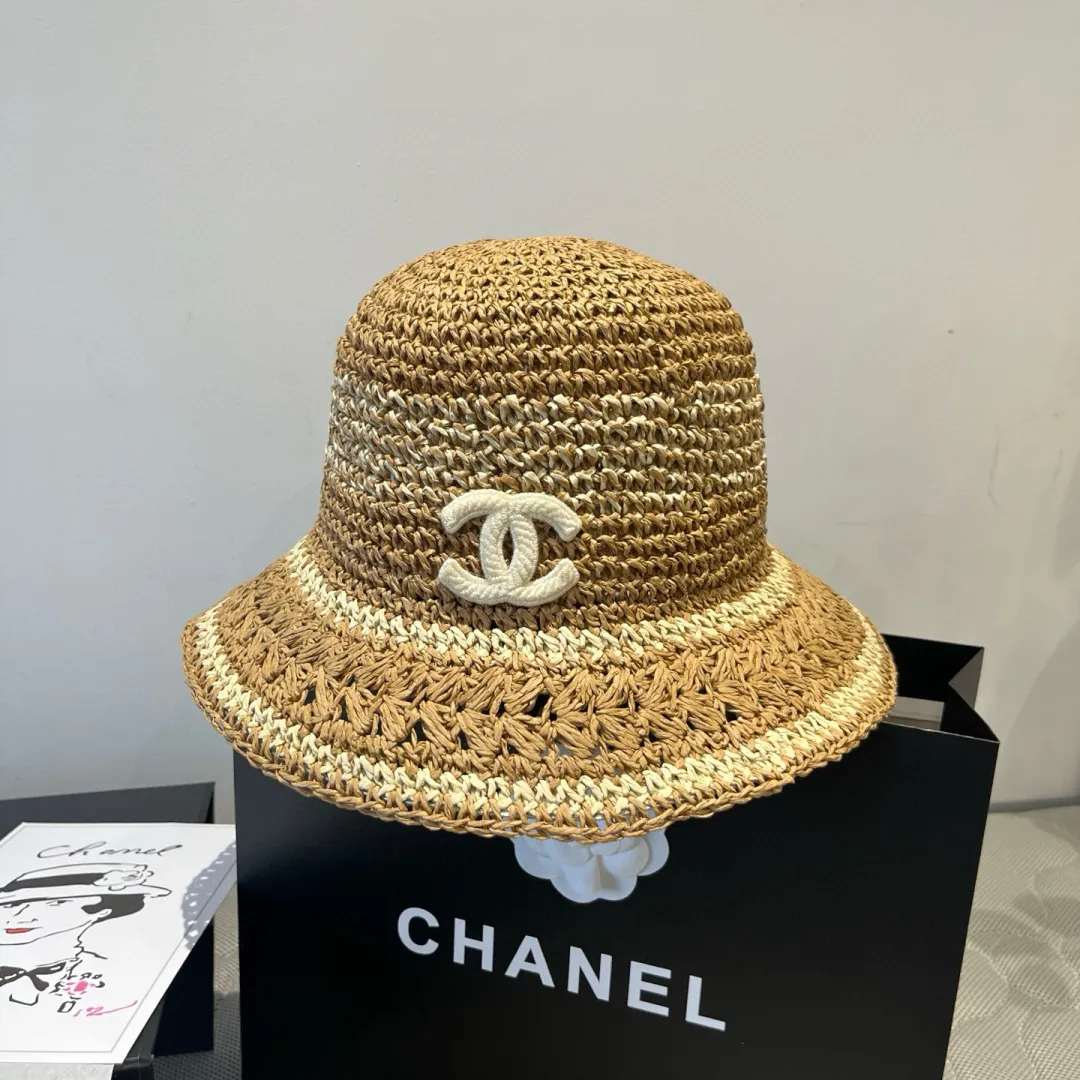 💰100¥ Chanel handhook straw hat, sunshade straw hat, foldable, head circumference 57cm