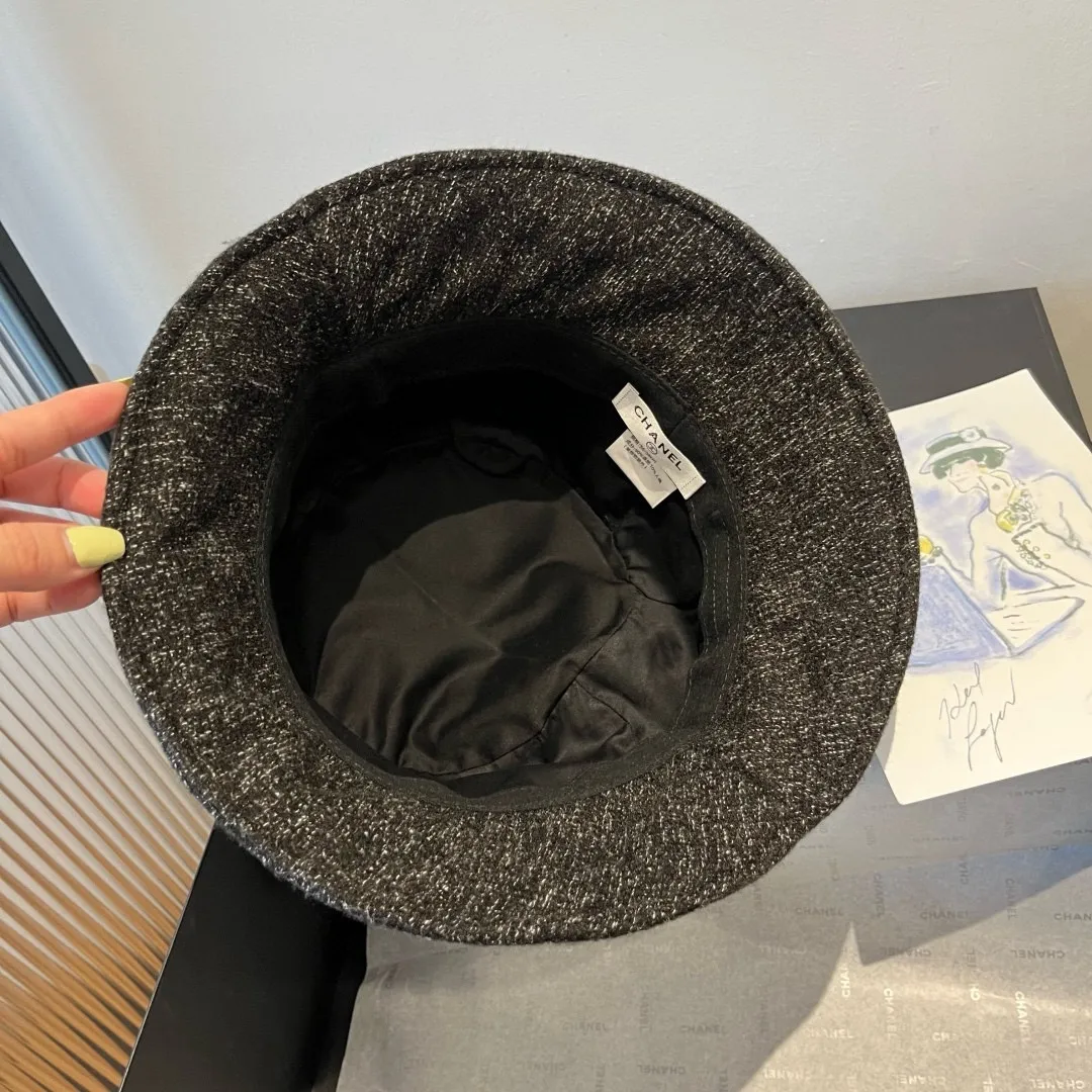 💰110¥ Chanel new bucket hat, head circumference 57cm