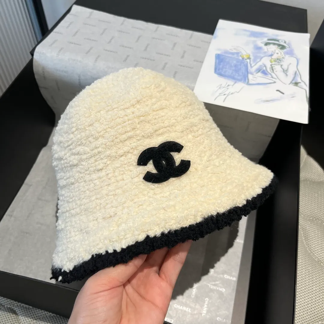 Special batch 💰90¥ Chanel new bucket hat, hand-held bucket hat, head circumference 57cm