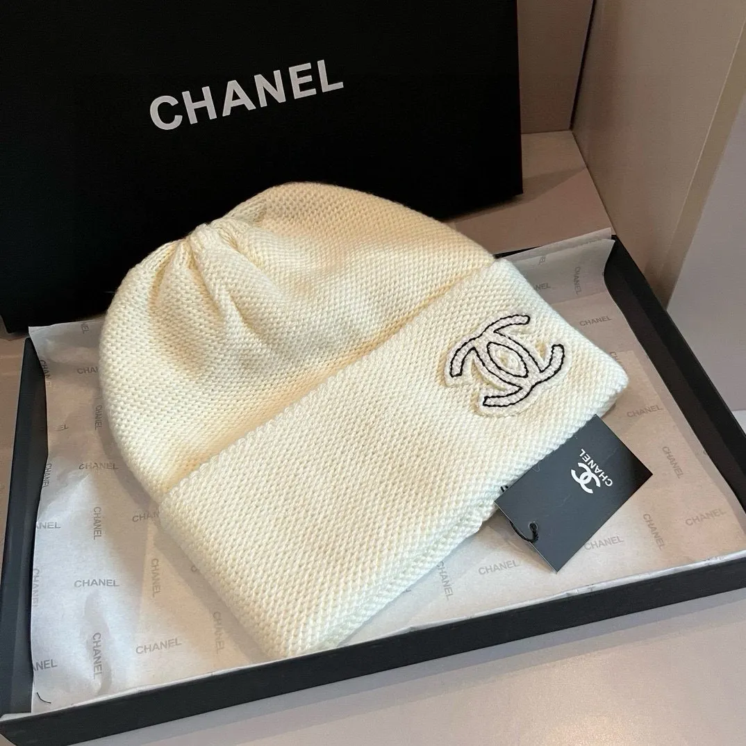 💰90¥ Chanel knitted beanie