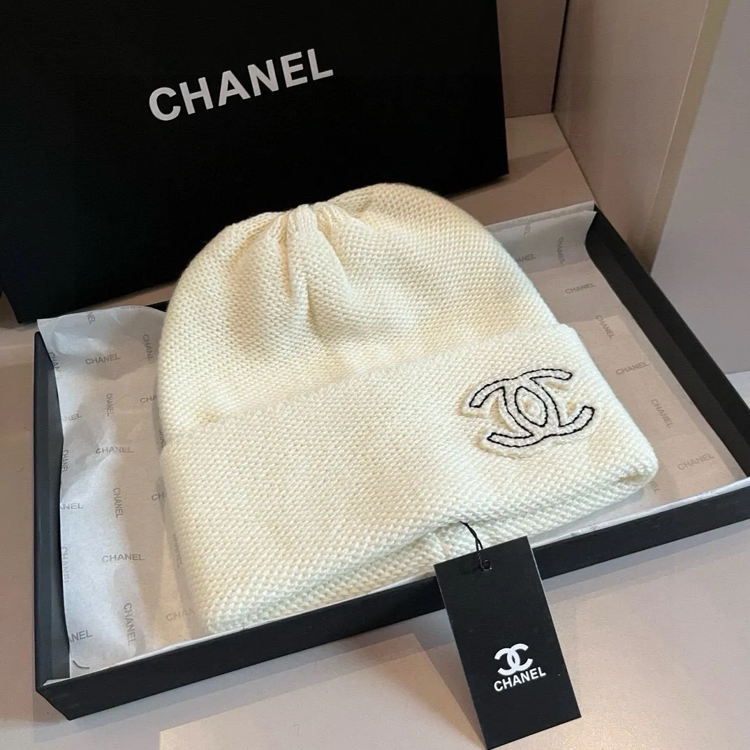 💰90¥ Chanel knitted beanie