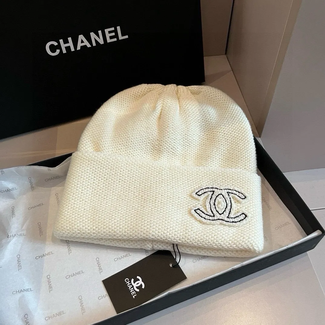 💰90¥ Chanel knitted beanie