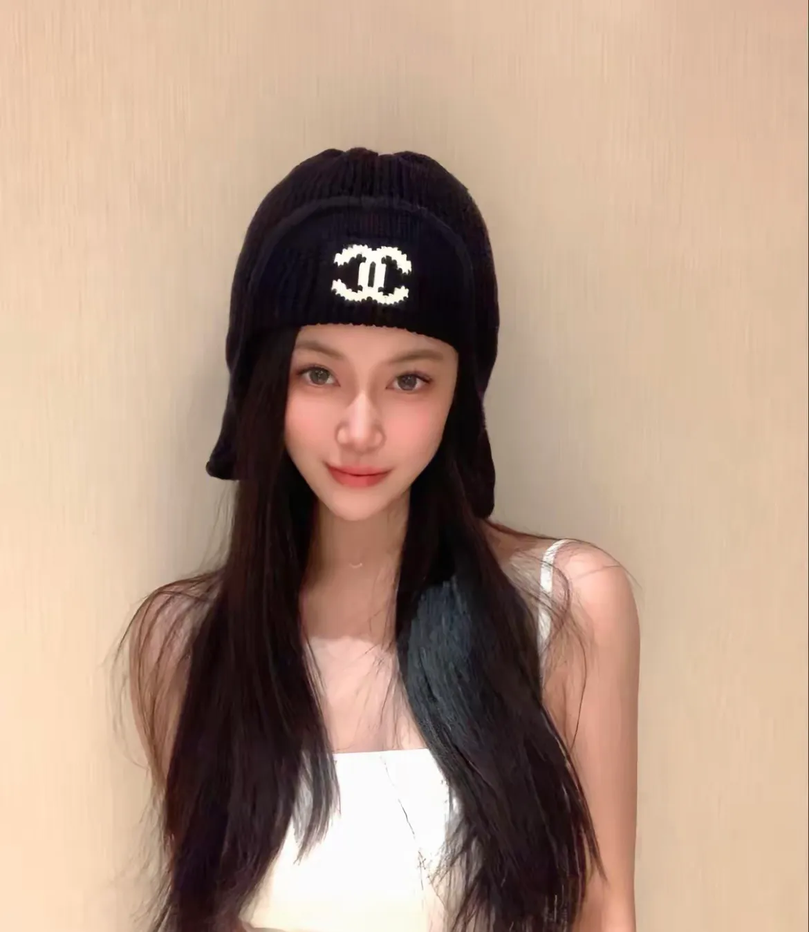 💰100¥ Chanel knitted beanie, ear protection hat